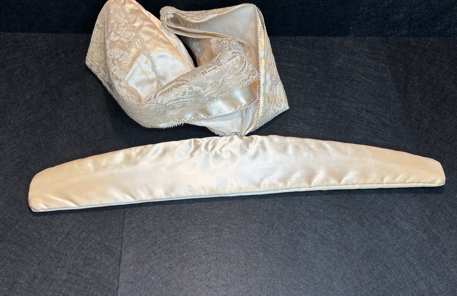 ❤️Antique Champagne Satin & Lace Padded Wooden Dress Hanger Shoulder Cover