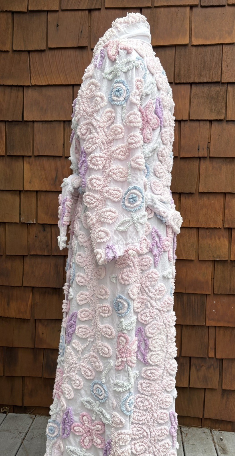 New White “Wedding Cake” Vintage Chenille Robe Canyon Group by Damze