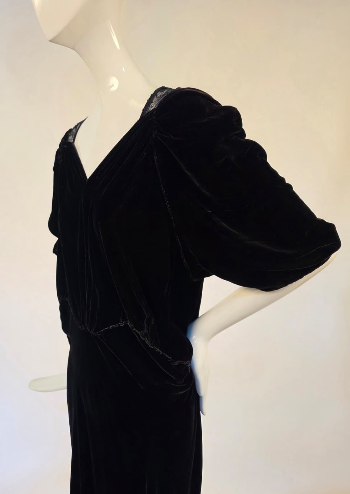 LATE 1930’S SILK VELVET LONG DRESS W LACE BACK – AS ACQUIRED