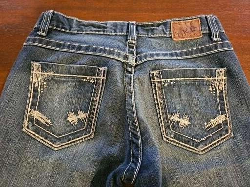 BKE Buckle Drew Womens Sz 28 x 30 1/2 Dark Boot Cut Stretch Jeans Big Stitch