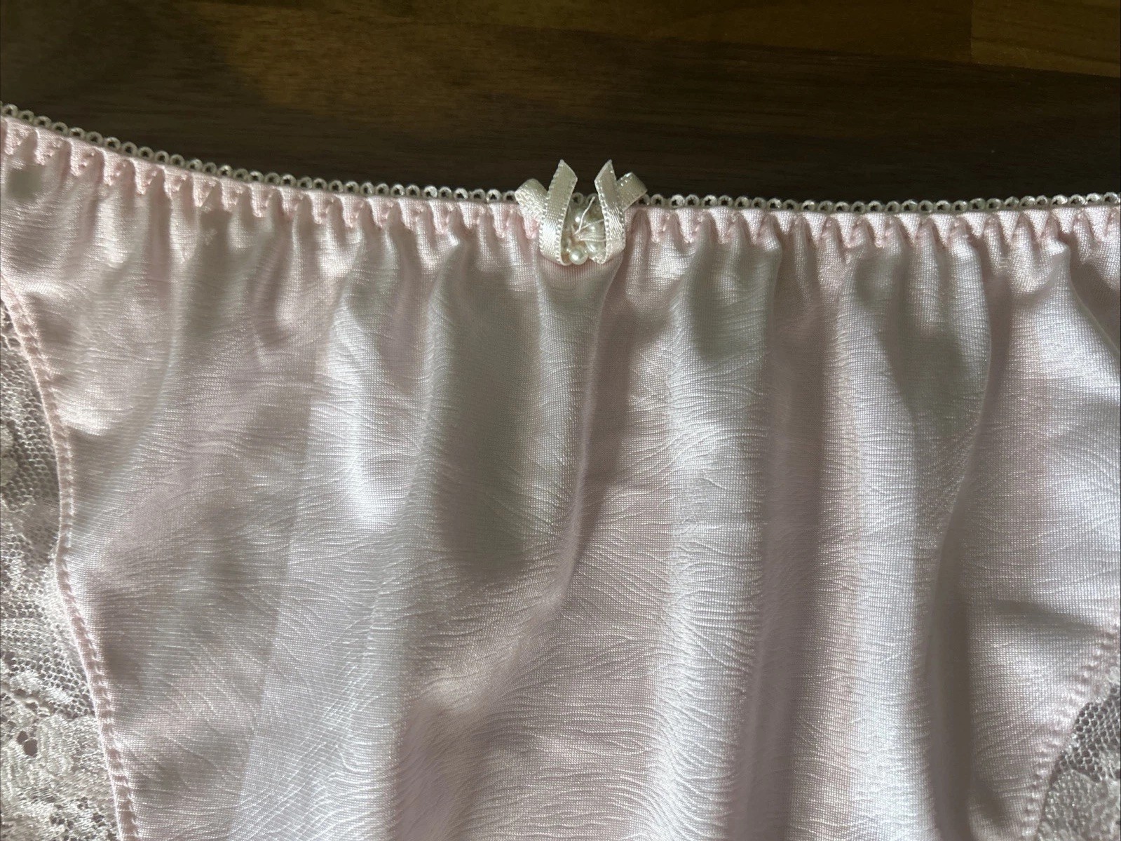 Vtg Pink Second Skin Satin Glossy Mega Hi-Cut Panties Sz 7 Lace Side Bow PINK