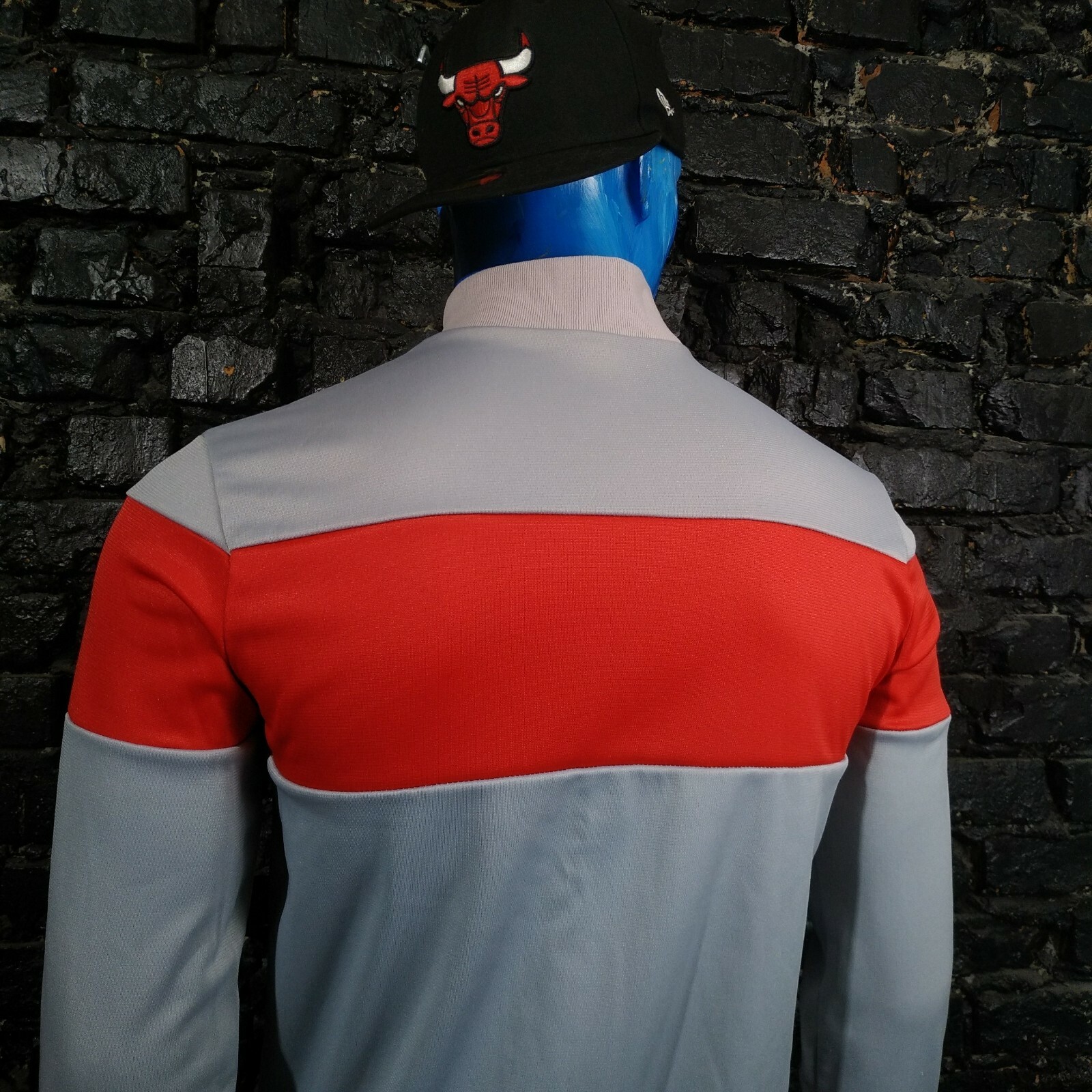 Adidas Vintage Jacket With Zipped Made In England Polyester Mens Size 5’6”