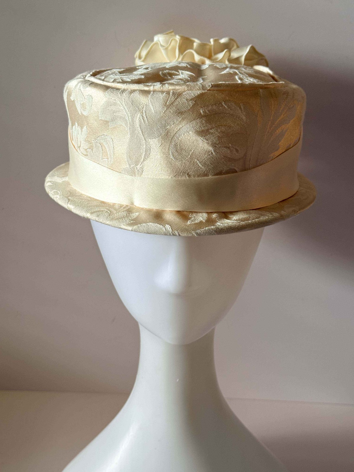 Vintage Ivory Pillbox Hat, Brocade Bridal Hat, Satin Cocktail Hat, Wedding Hat,