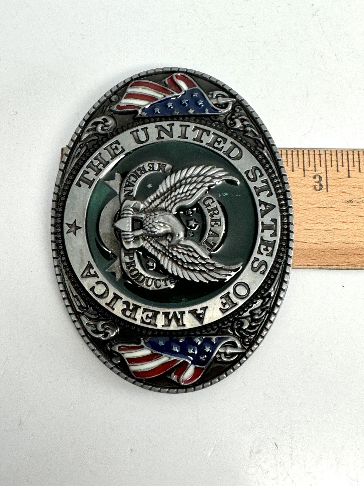United States of America Seal Belt Buckle Enameled US Flags New in Package USA