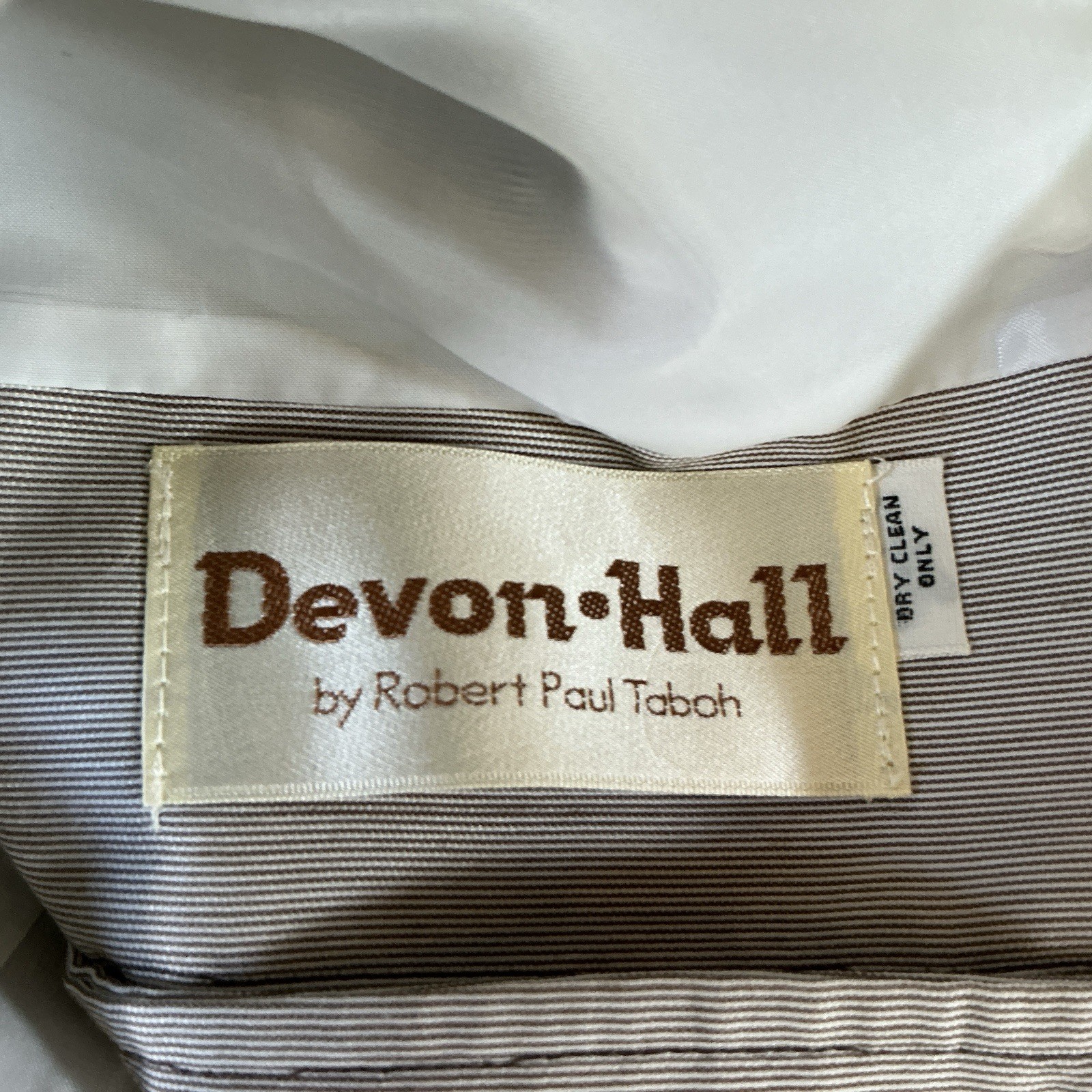 VTG Devon Hall Robert Paul Taboh 2pc Suit Set Blazer Skirt Size 10 USA Made 15D9