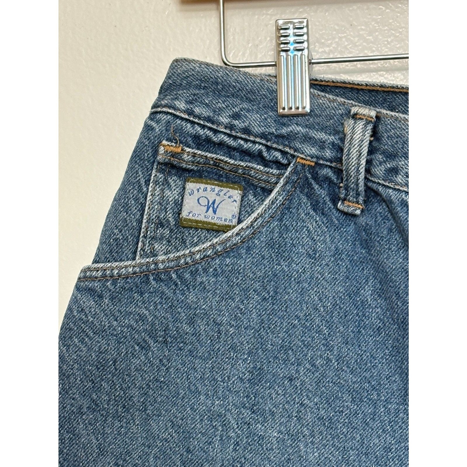 Wrangler for Women Vintage Denim Mom Jean Shorts Size 16-18