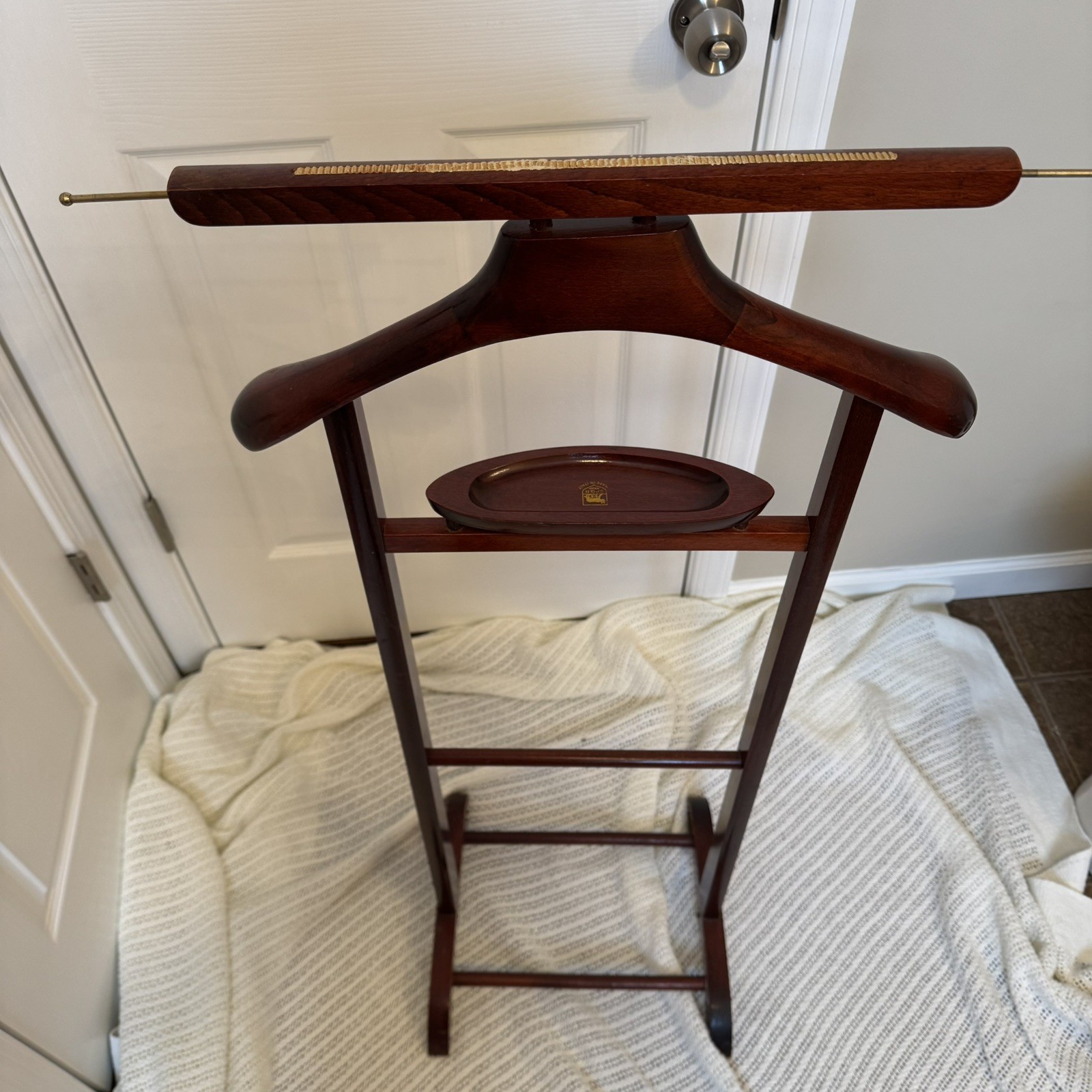 Vintage SPQR Made in Italy Wood Valet Butler Stand Cufflink Tray w/ Casters Rare