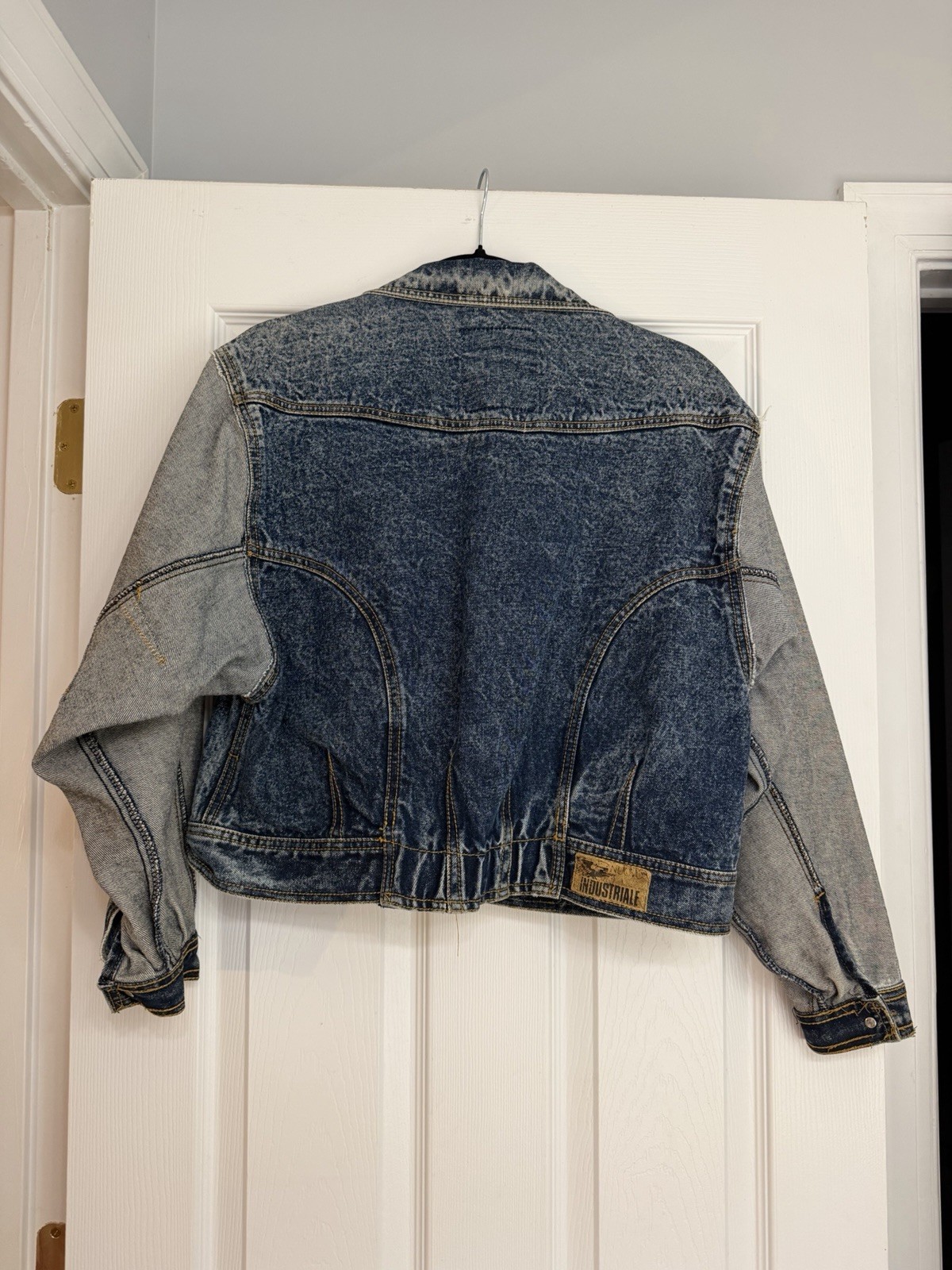 Vintage Nuovo Aer Squad Industriale Acid Wash Denim Jacket Made in Hong Kong M