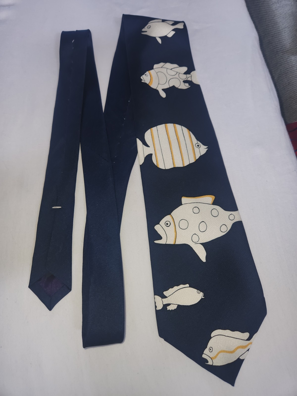 Neck Tie VTG Save the Children 90s Fish Theme 100% Silk