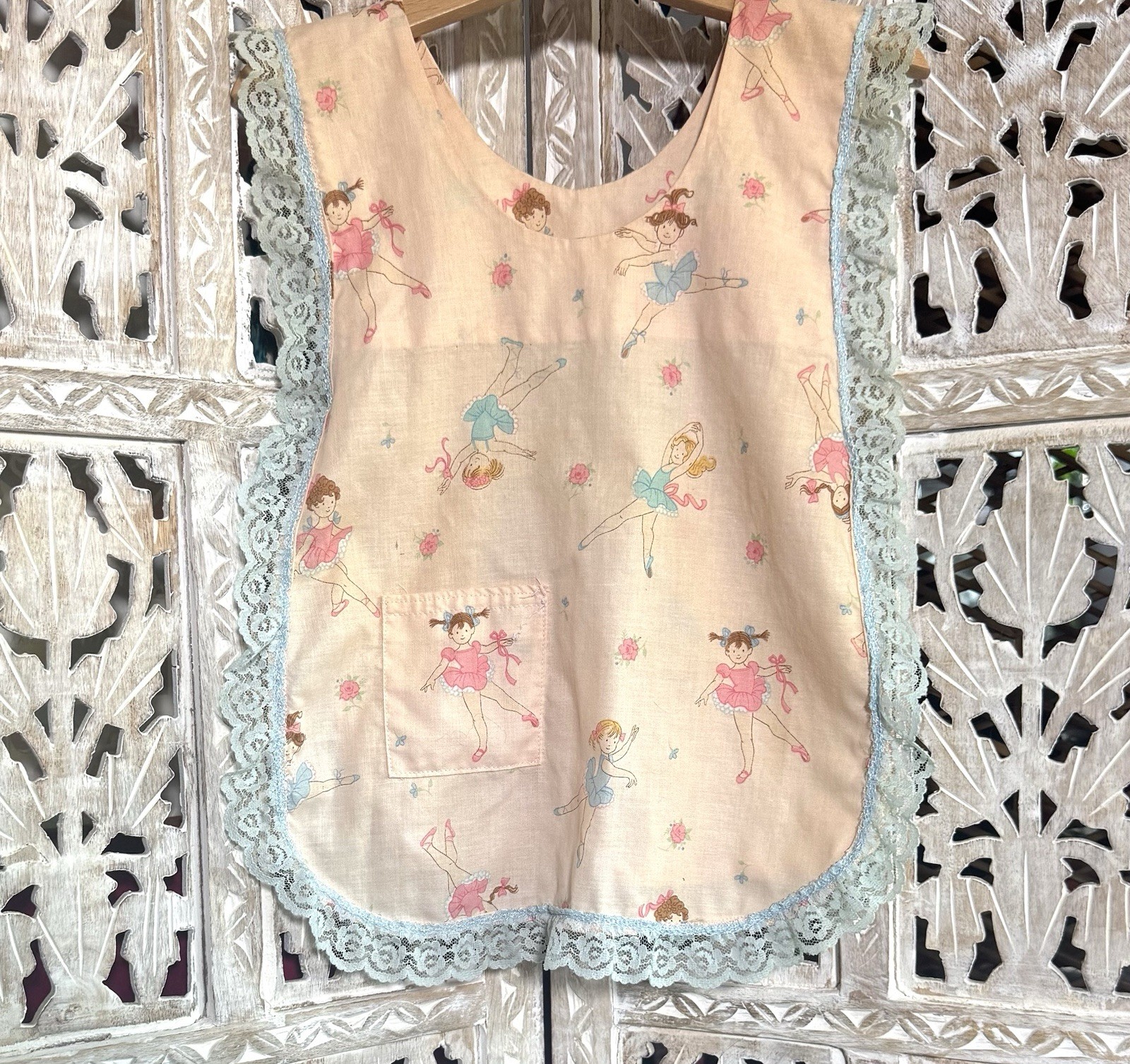 Vintage Girls Pink Ballet Print Apron Blue Lace Trim Pocket Fits SZ 4/6