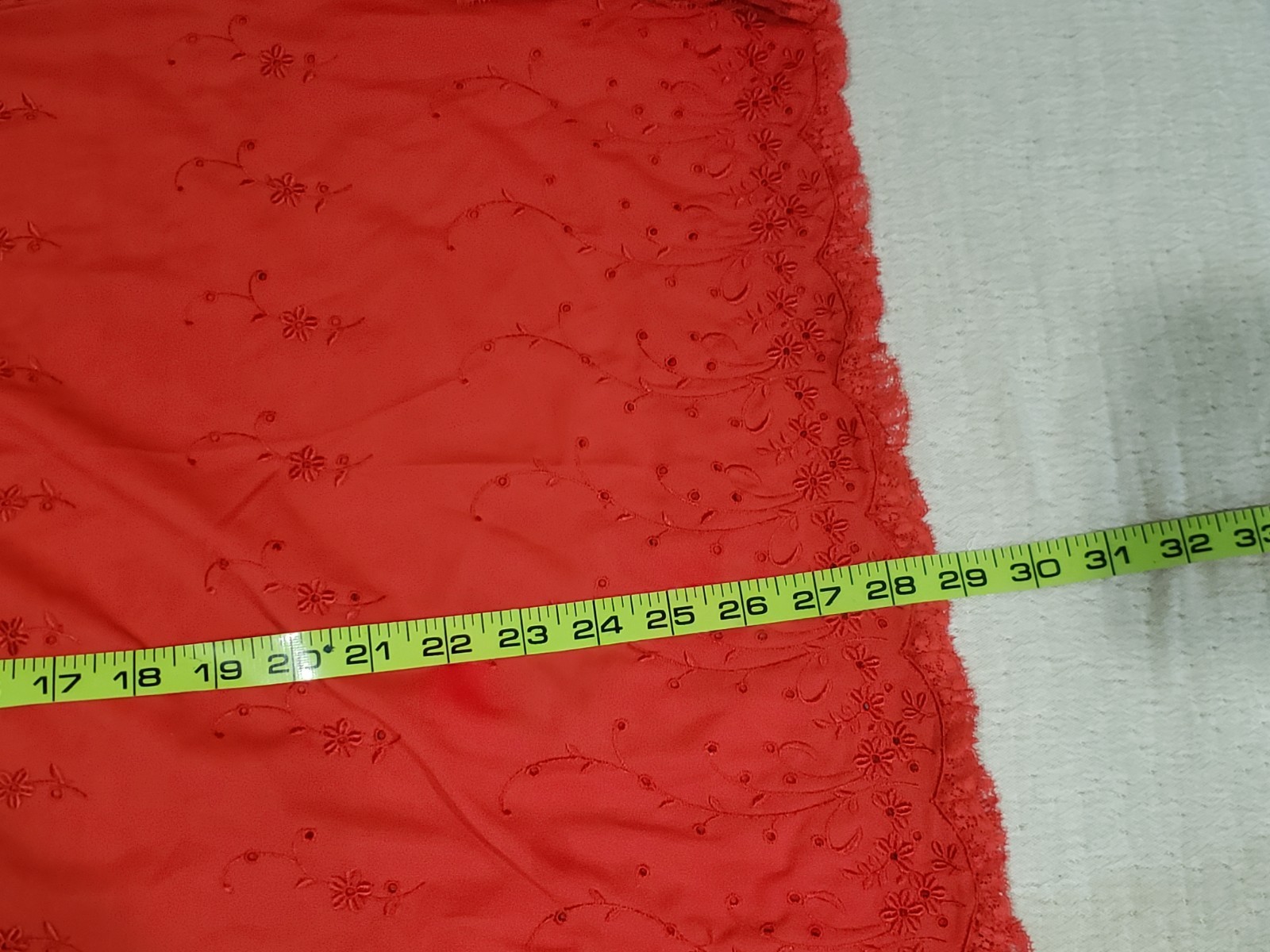 RARE Vintage 1950s Kickernick Red Eyelet Lace Nylon Women’s 1/2 Slip Size 28