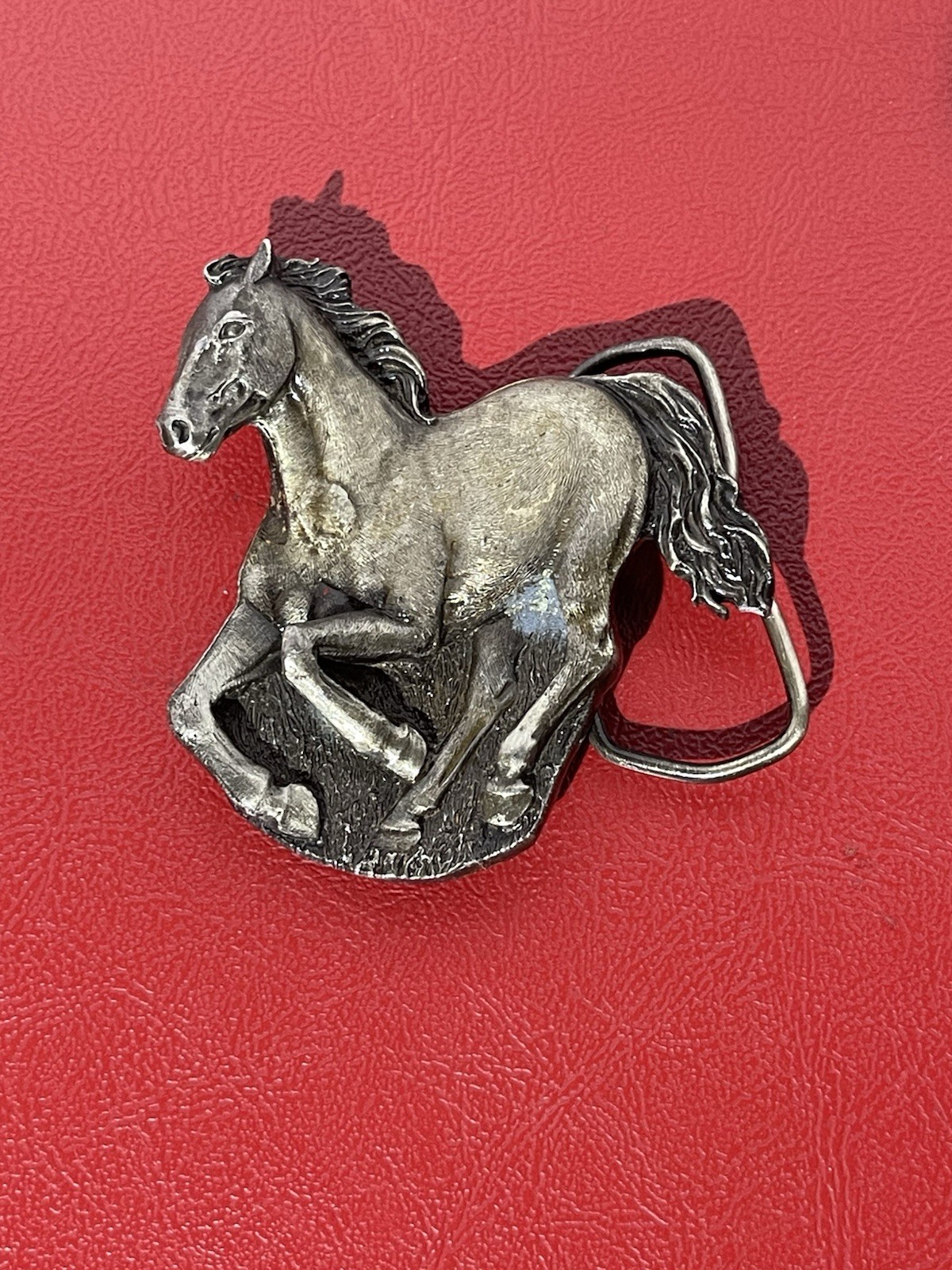 1978 Belt Buckle Bergamot Brass Works Galloping Mustang Horse P-114 Pewter USA