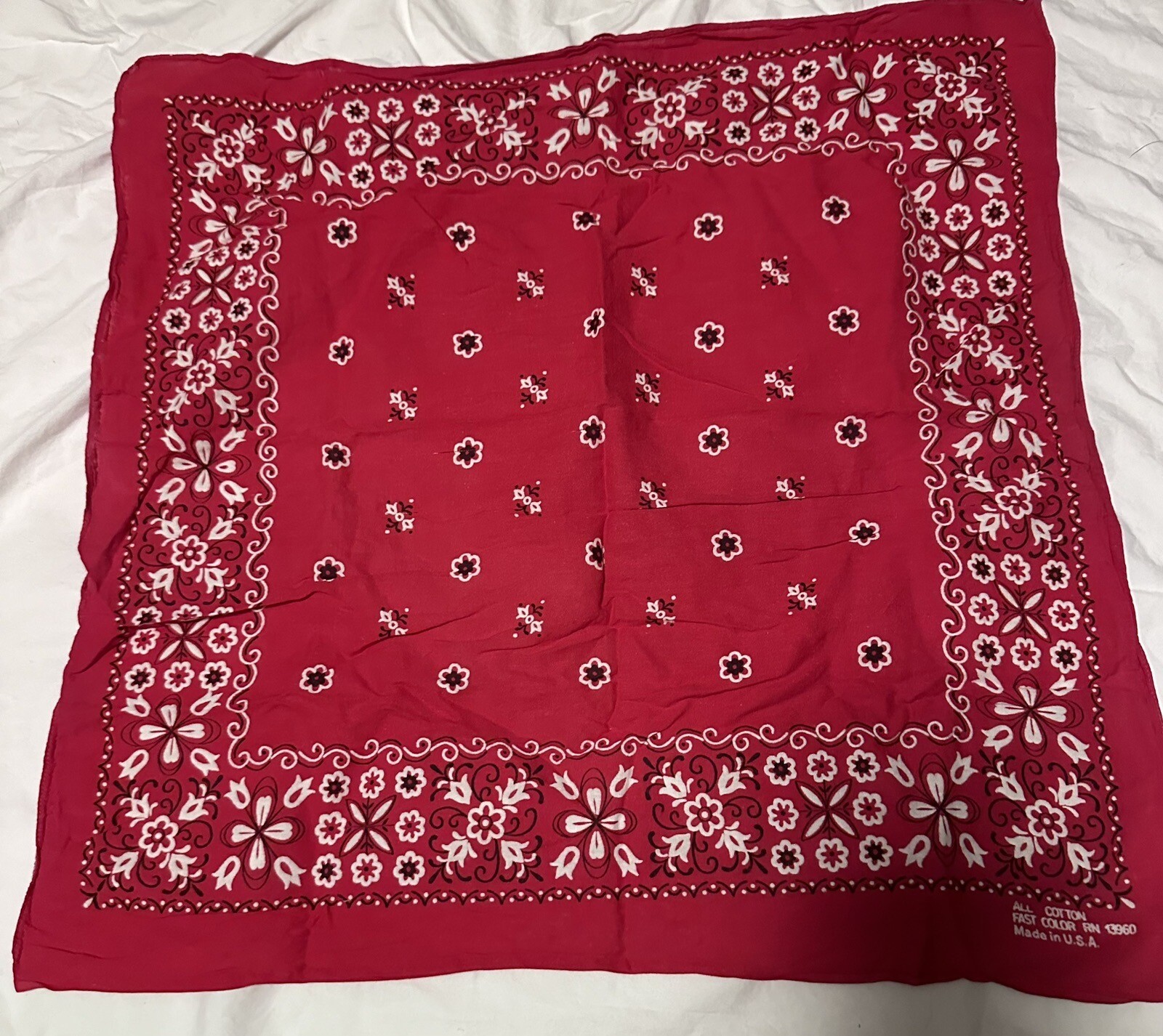 red bandana 13960 made in usa 100% cotton 20 x 19.5”