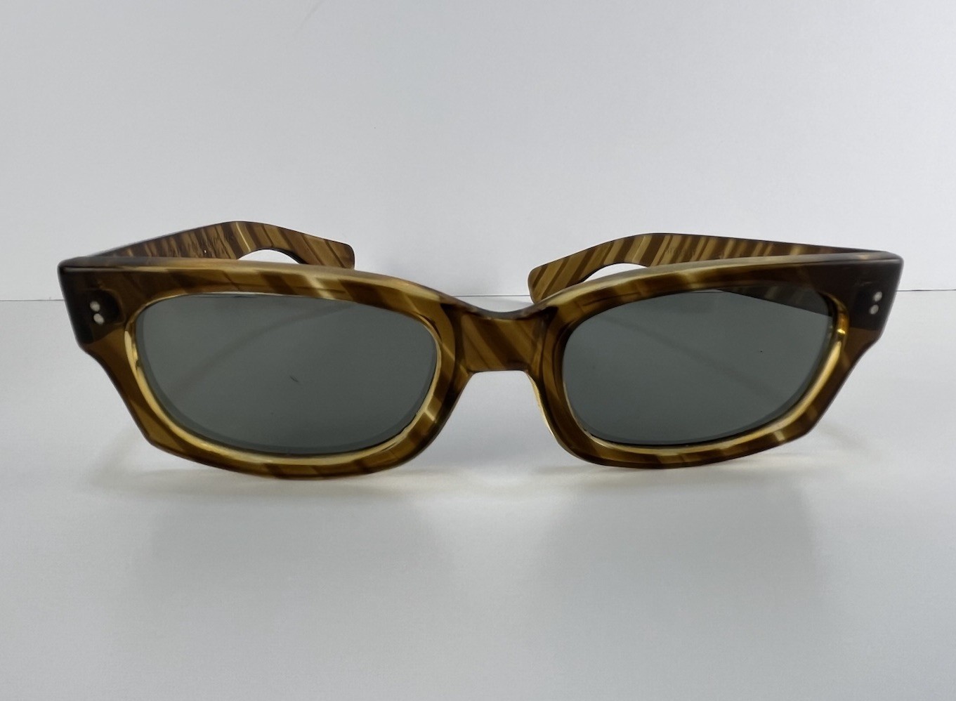 Vtg Cool-Ray Polaroid N135 Styled by Cari Michelle Tortoiseshell Year Round Gray