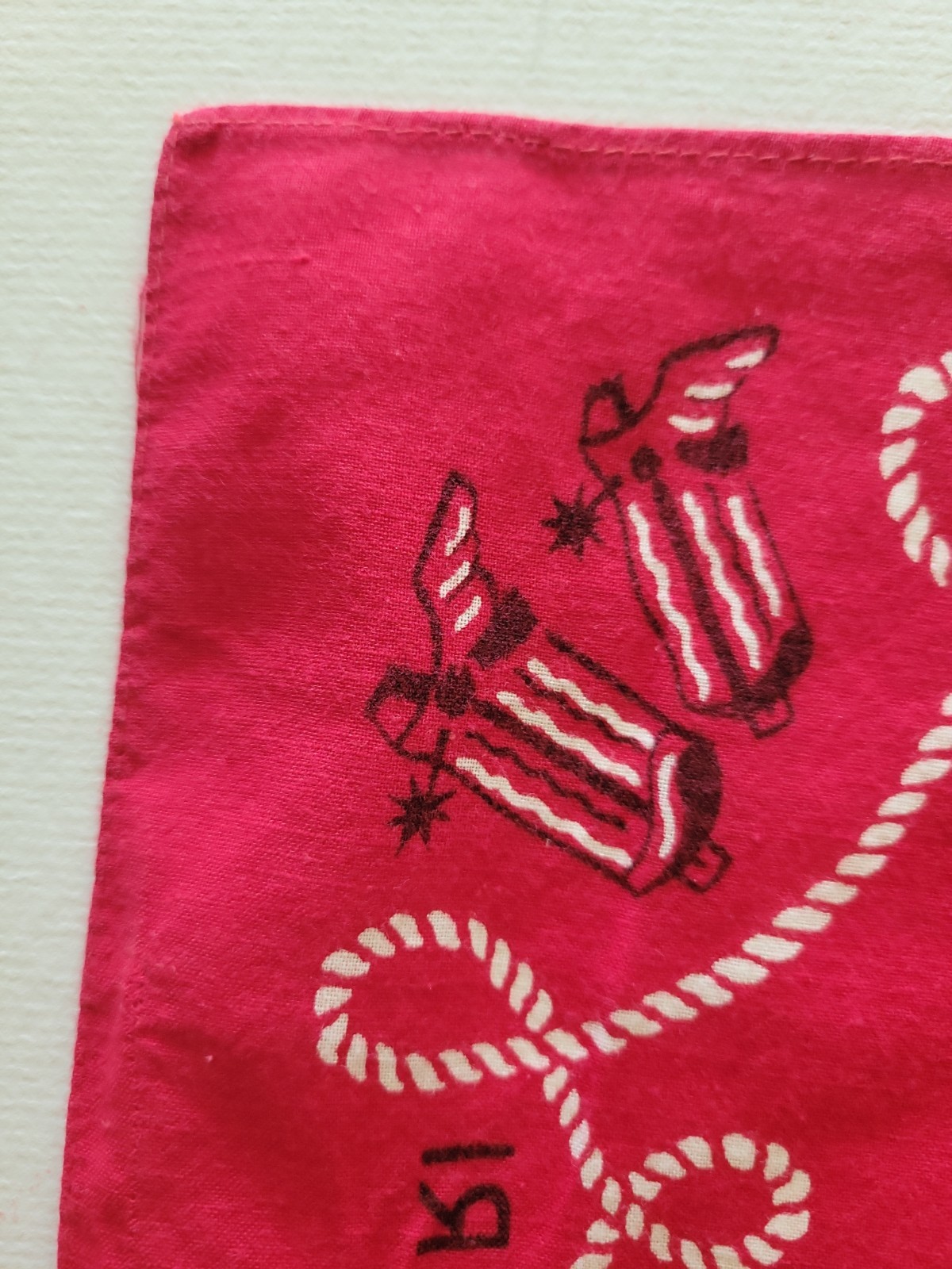 Vintage 50s Swagger Red Scarf Bandana Western Cowboy Lasso Boots Bull Cotton
