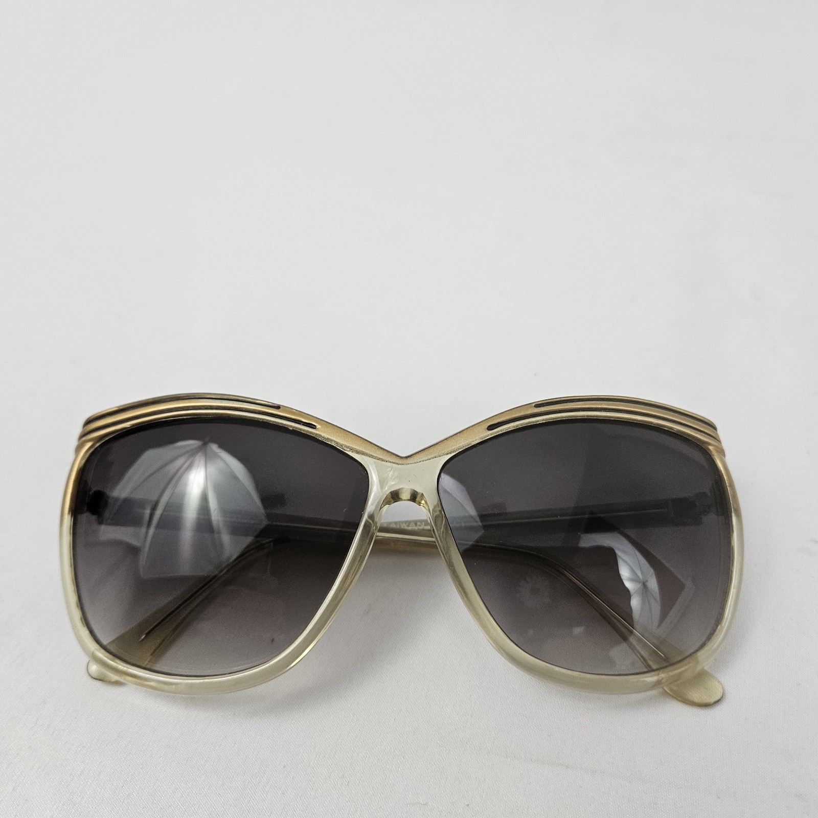 Cool Ray Sunglasses Oversized Clear Gold Butterfly Retro 1980’s Vintage