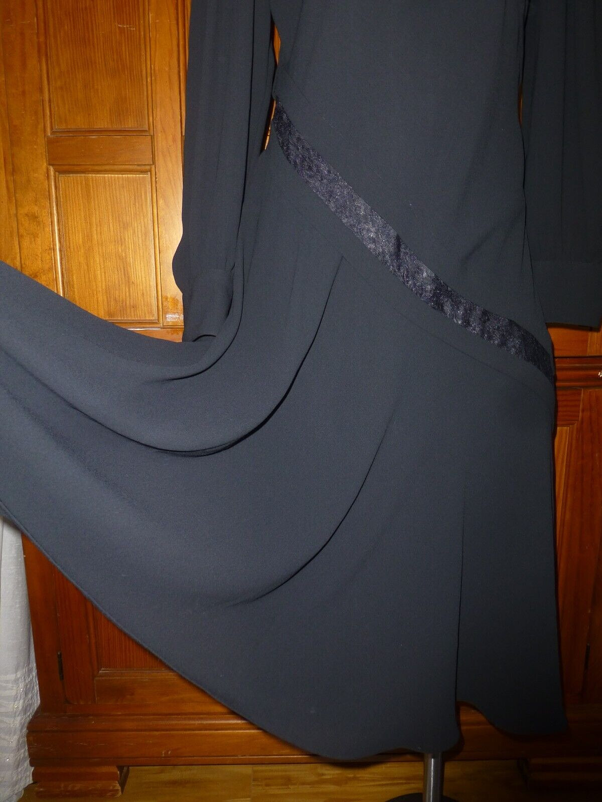 Vintage 80s Pierre CARDIN Boutique Black Crepe Lace Long Slv Midi DRESS sz 12