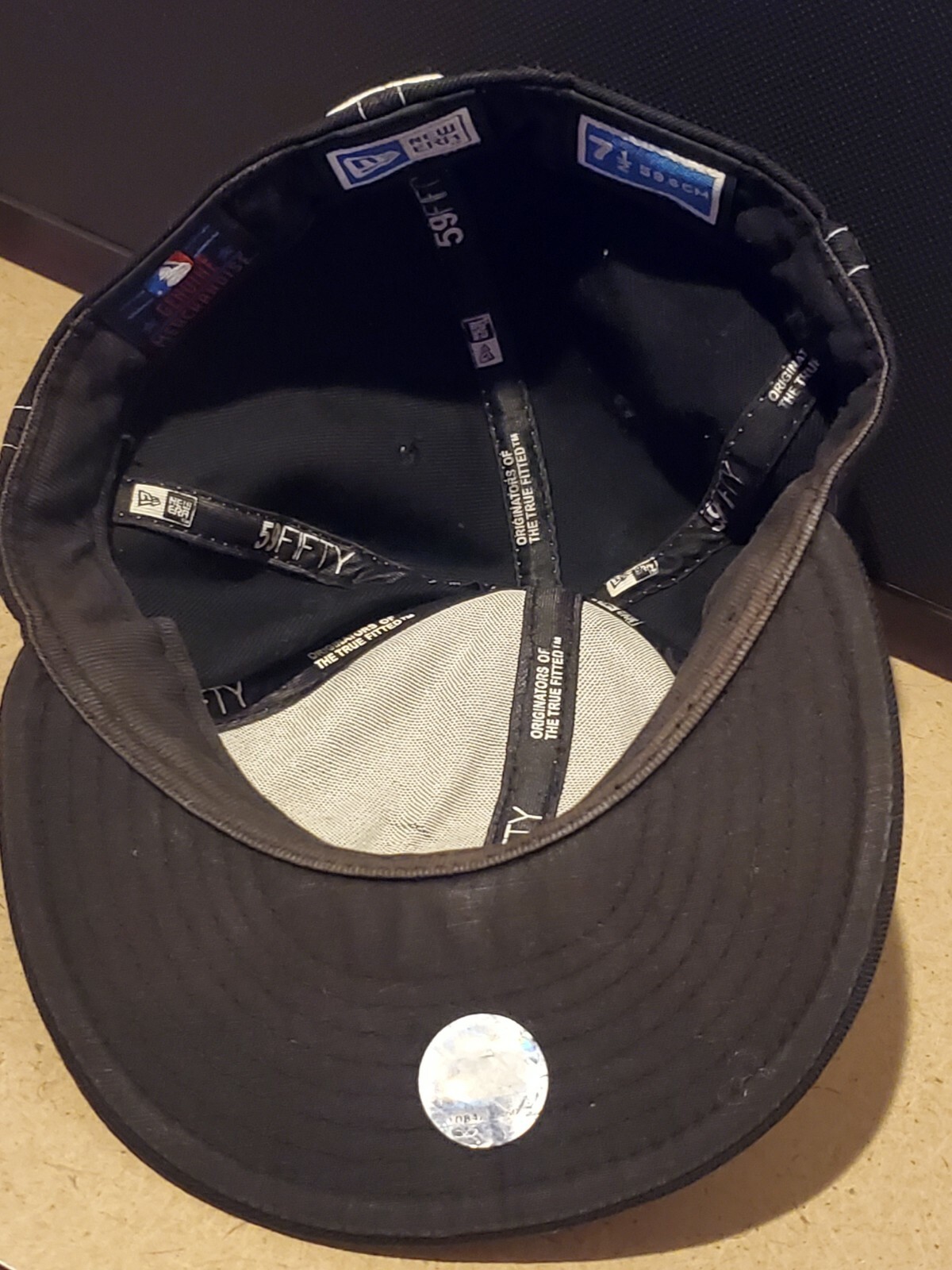 Rare Vtg Orig 1990’s New York Yankees MLB New Era Graffiti Fitted Hat Cap 7-½