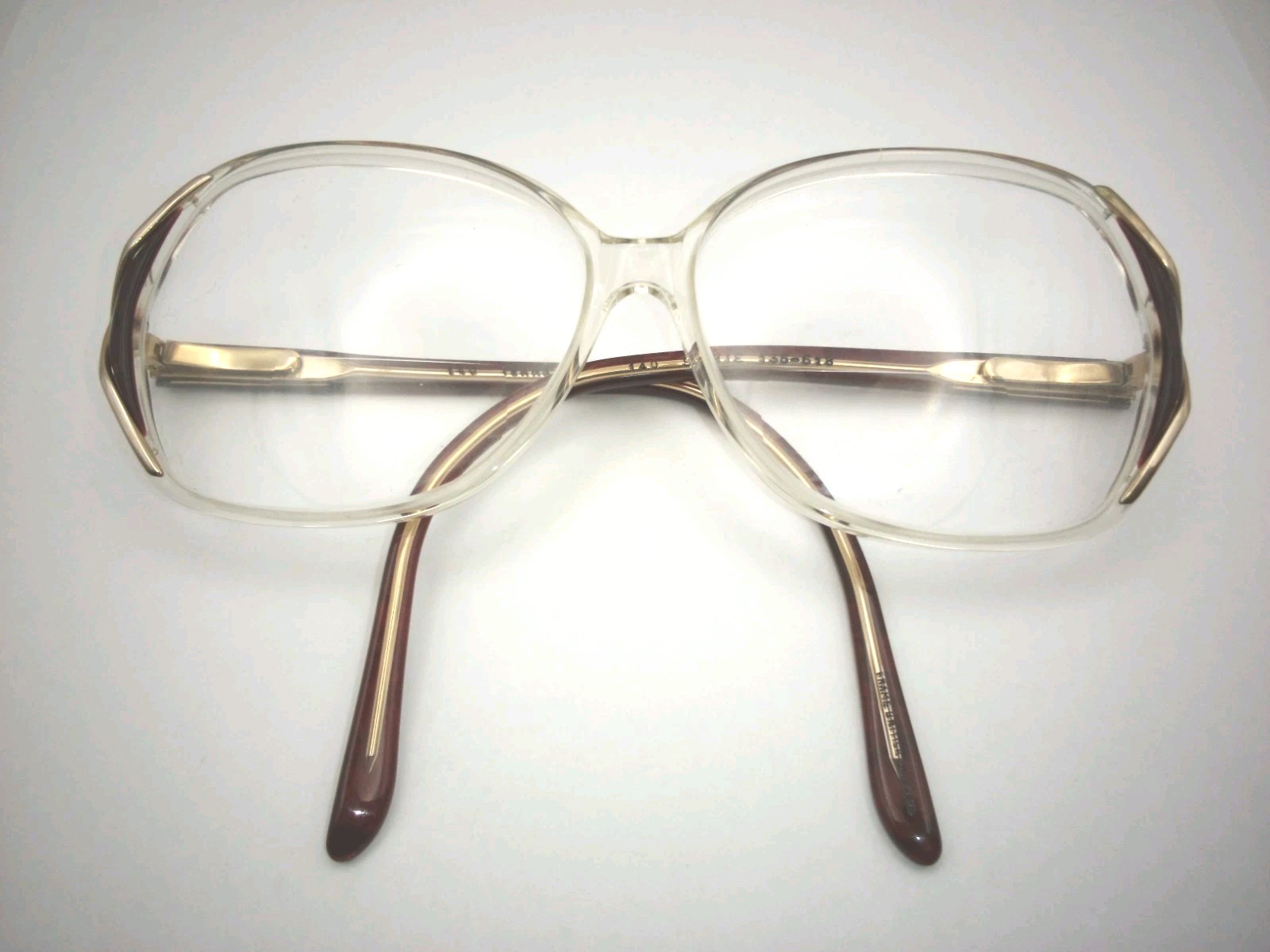 VINTAGE SWANK OPTICAL CO. 135-618 Women’s Frame 140mm