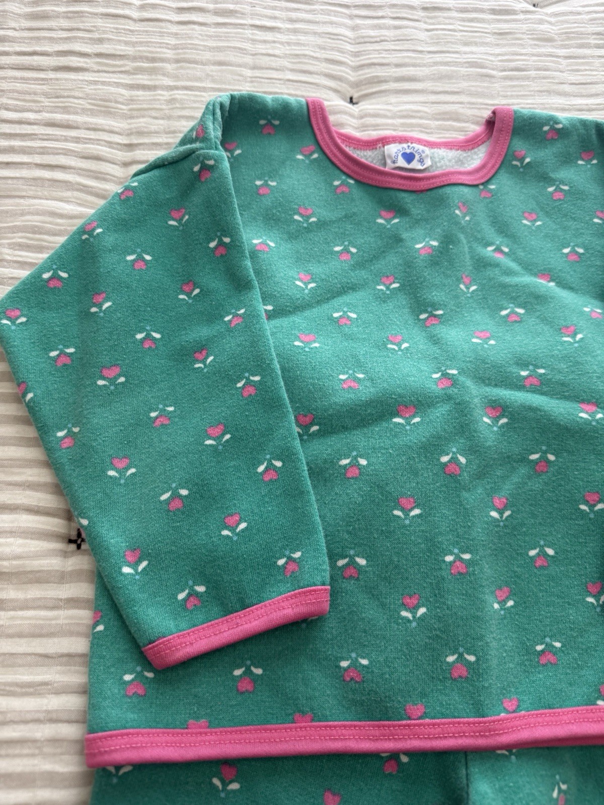 Vintage Hartstrings Girls Green/Pink Sweatshirt & Pants Set Size 5/6 USA