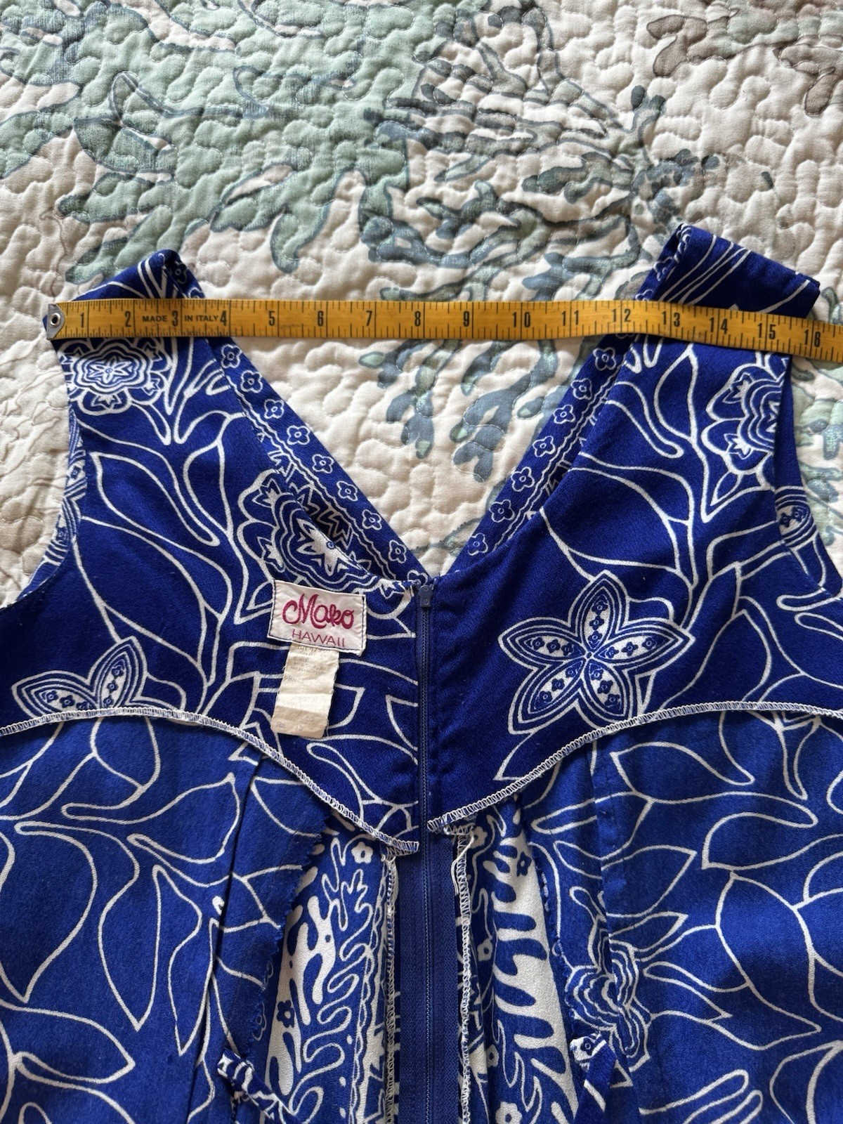 Vintage 60s BLUE MAKO Muumuu Dress waterfall back 12 M/L HAWAII VACATION CRUISE