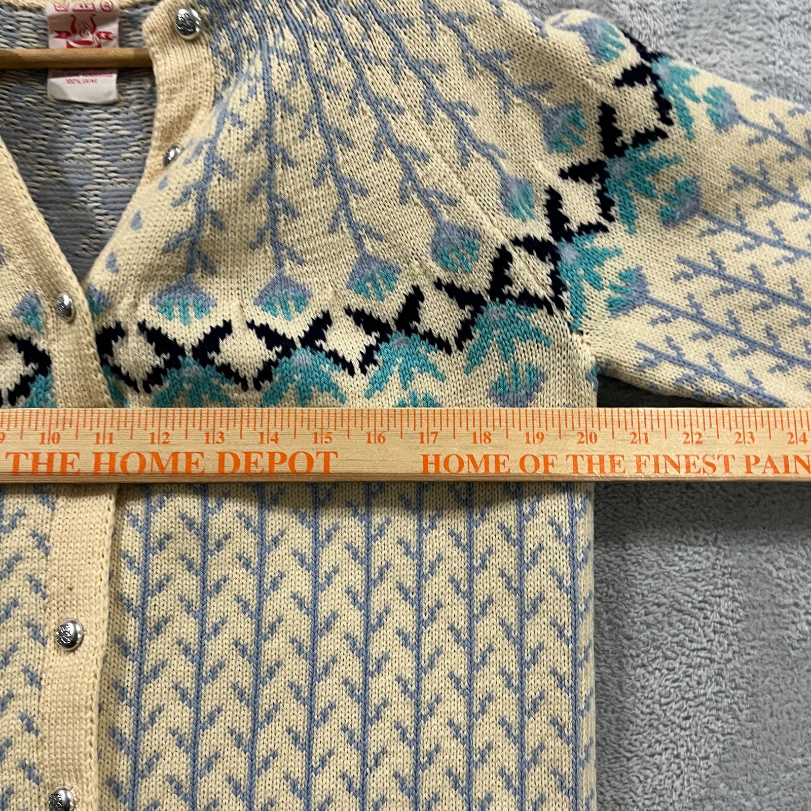 Vintage CJ Viking Women Cardigan M Hand-Knit Wool Fair Isle Scandinavian Denmark