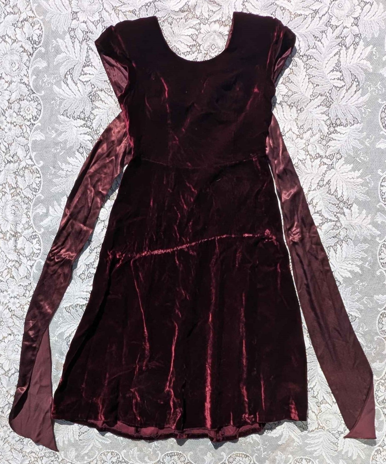 Donna Ricco Vintage Retro 80s 90s Runway Red Velvet Cocktail Evening Gown Dress