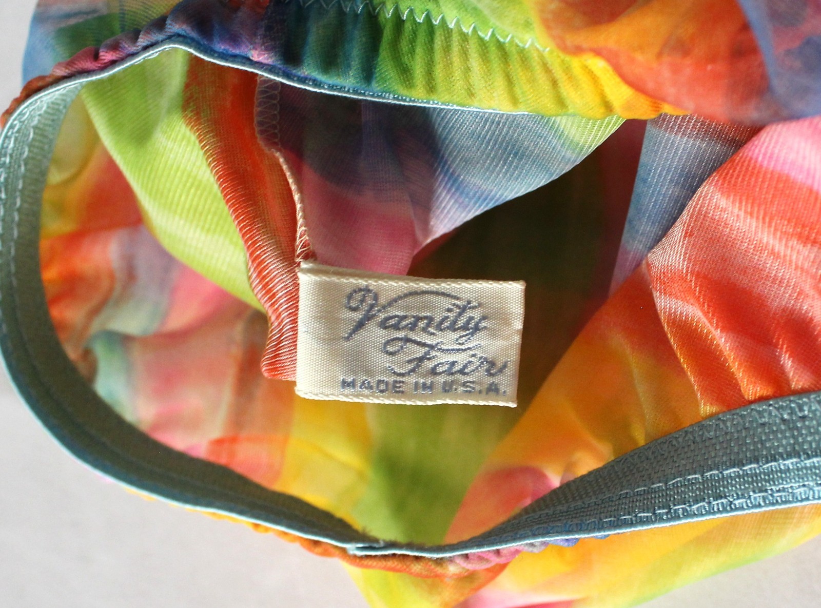 Vintage 1960s/60s Vanity Fair Rainbow Stripped Chiffon Overlay Skirt Slip
