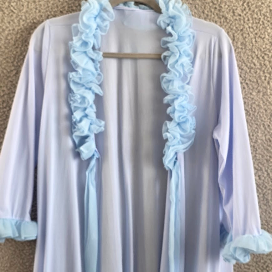 Vintage 1960’s Gossard Artemis Peignoir Robe Size Small Blue Ruffle Collar