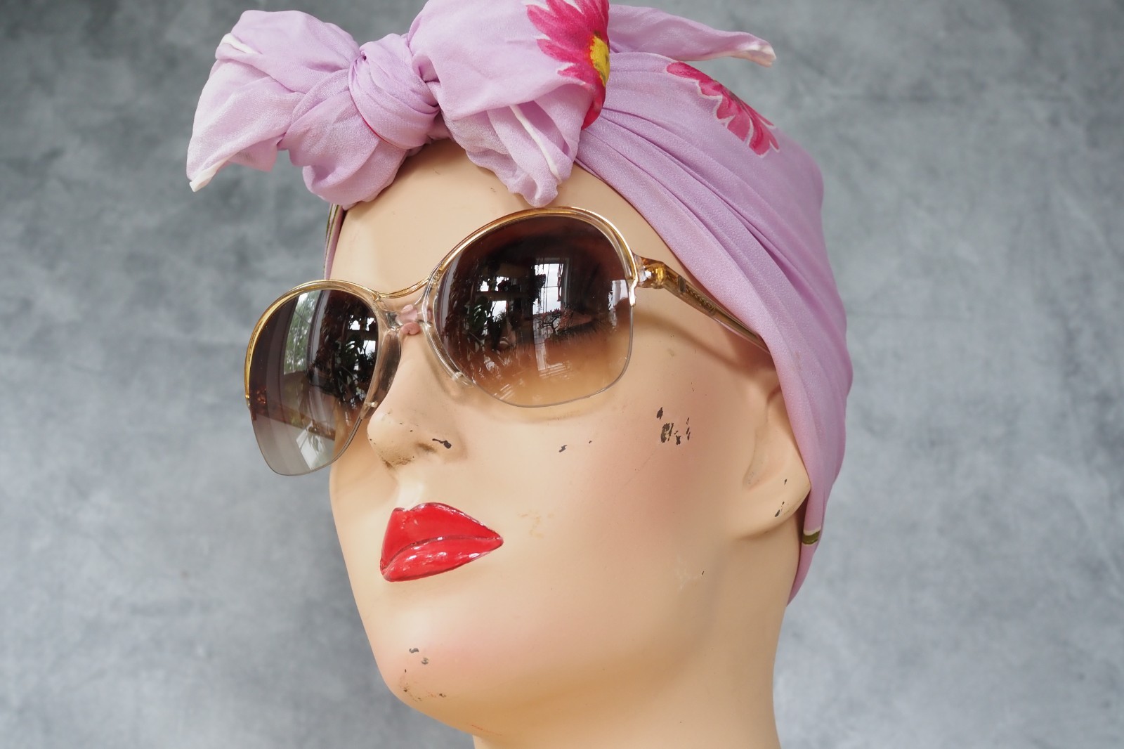 Vintage Bill Blass 1970s Sunglasses Disco retro Grandma Chic multi-color France