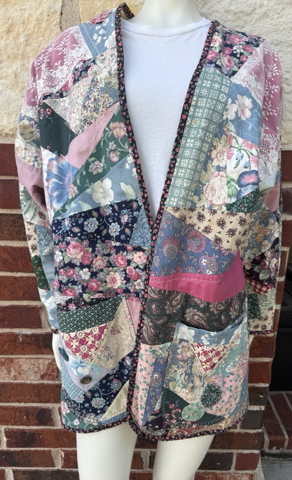 Vintage Handmade Quilt Coat Jacket Patchwork Grannycore Cottagecore Lightweight