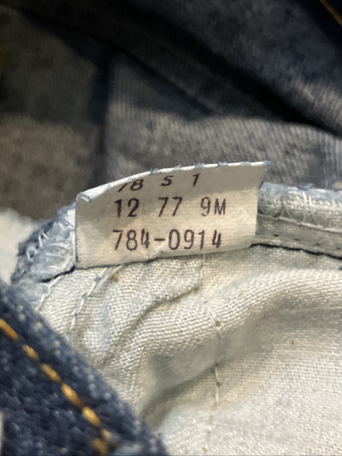 Vintage 70’s Levi’s 784 Dura Plus 25×28 Big Bellbottom Deadstock Pre Wash Jeans