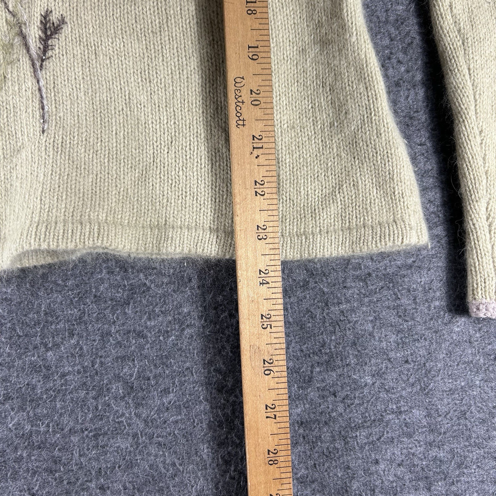Vintage Lambswool Angora Green Floral Cottage Core Sweater Grandmacore Size M