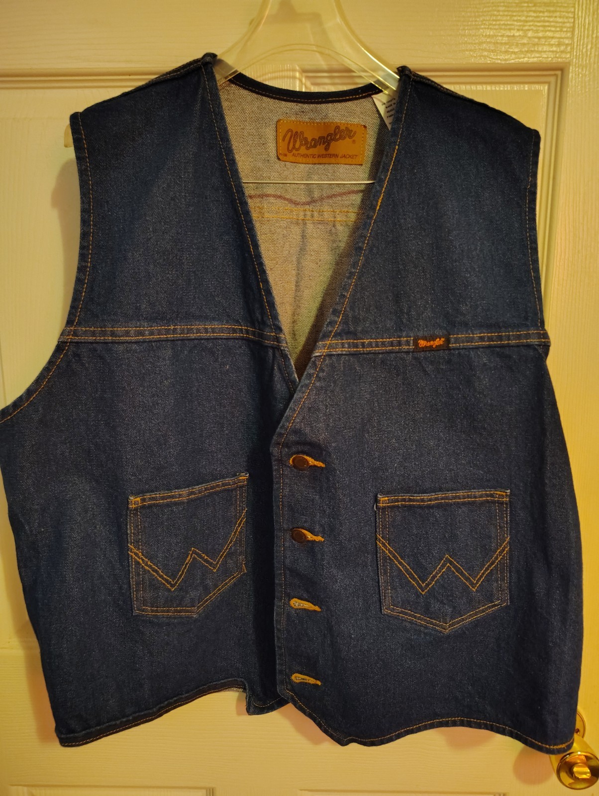 Vintage Wrangler Men’s Denim Western Vest Blue Cotton Button Front Size XL