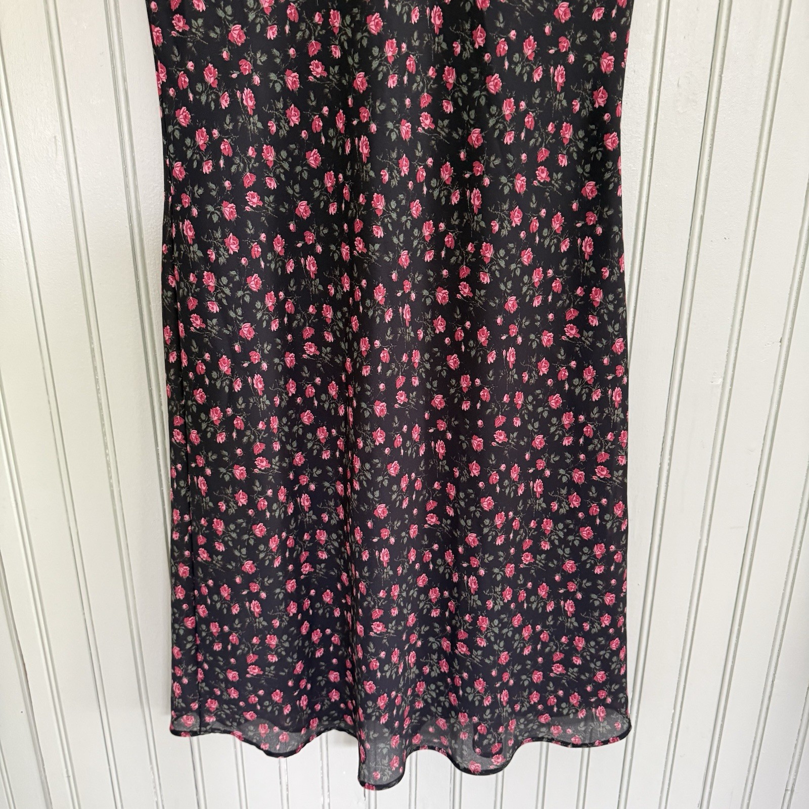 Y2K Red Roses Knee Length Dress Size 4 Small Grunge Goth Coquette Dark Floral