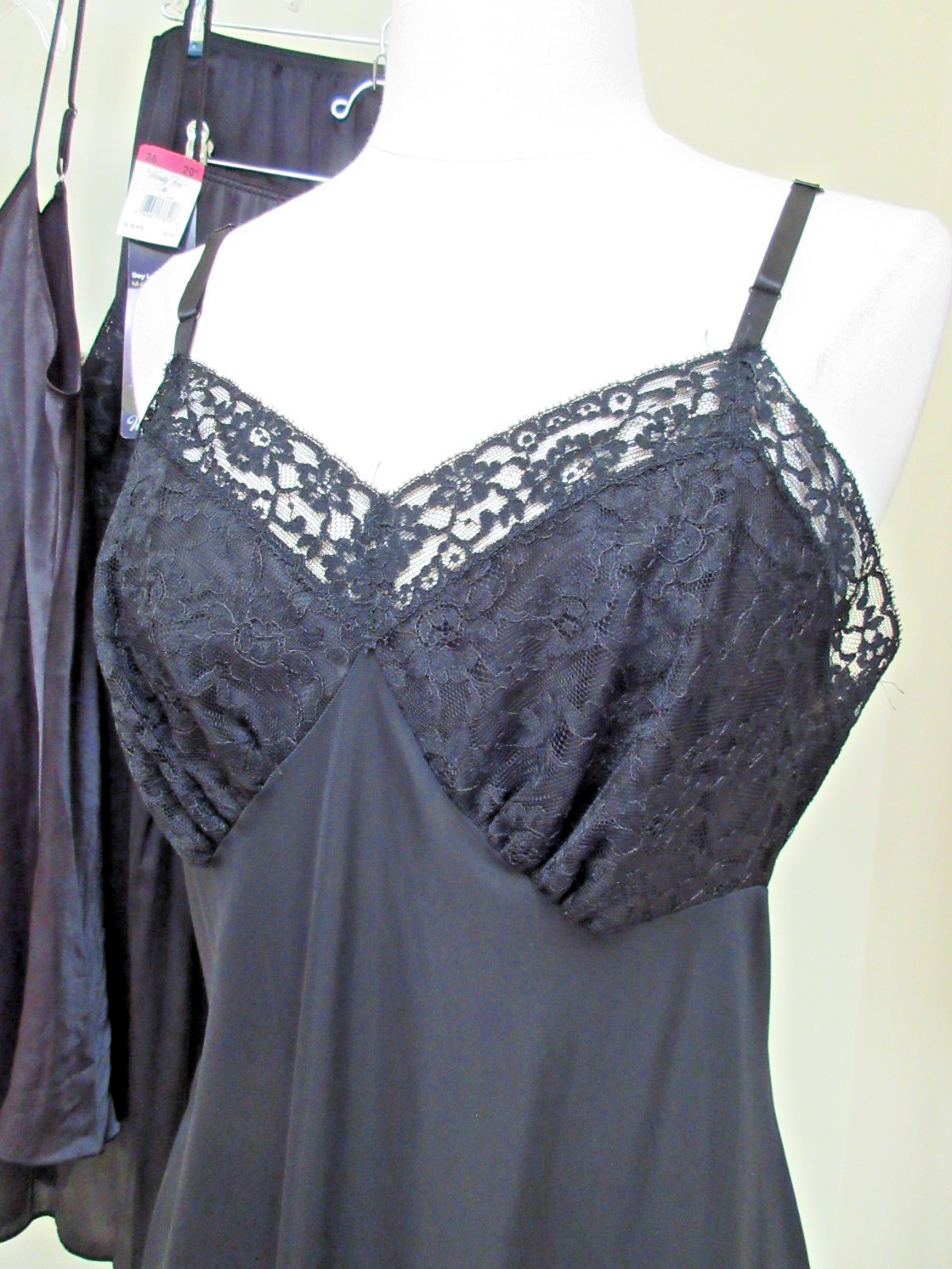 12 Pc *ALL BLACK* Lingerie Camisoles Full Dress & Half Slips Lot Vtg–Modern ab6