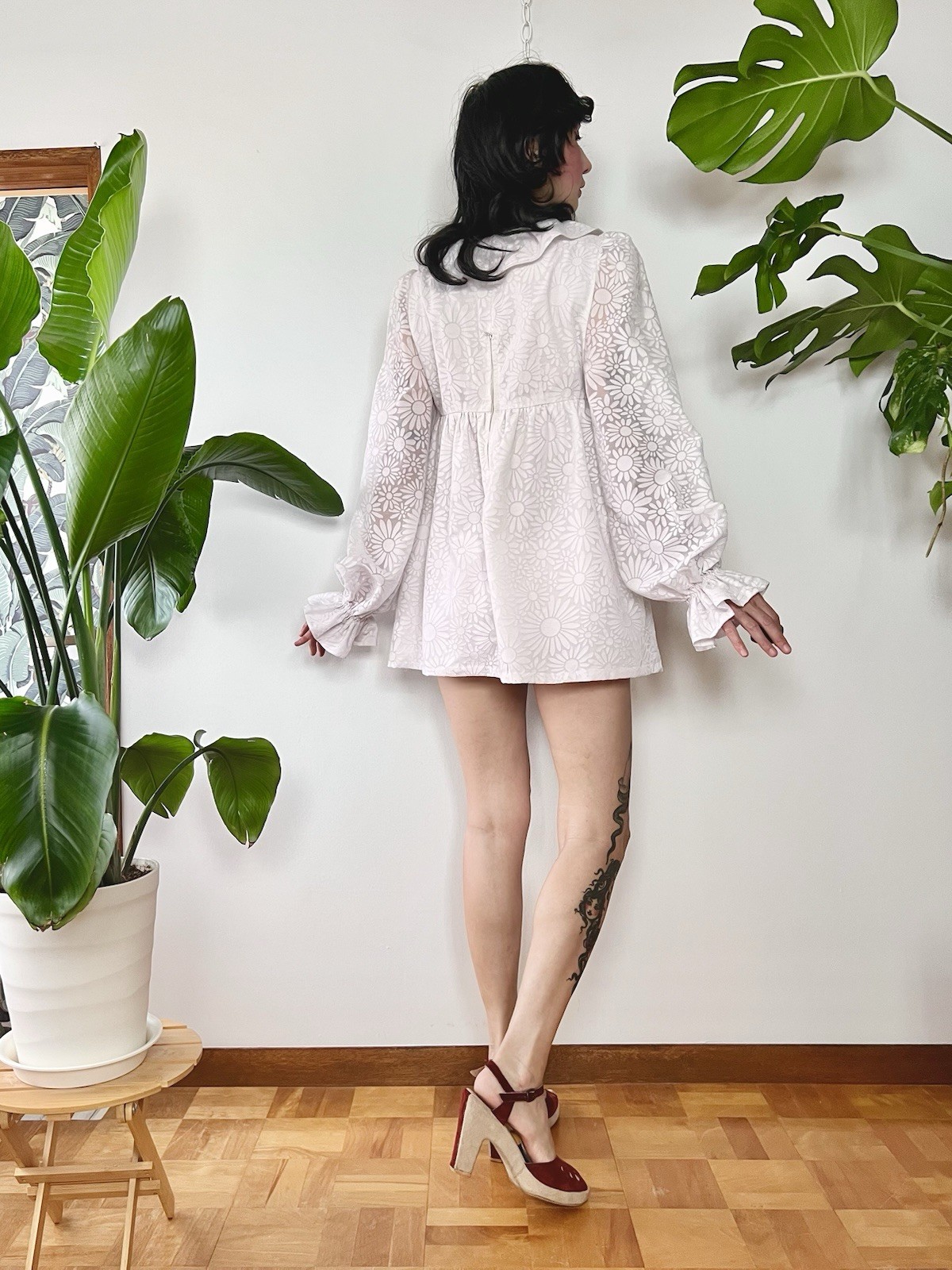 60s Mod Flocked Daisy Mesh Babydoll Mini Dress Sheer Balloon Sleeve Wedding XS/S