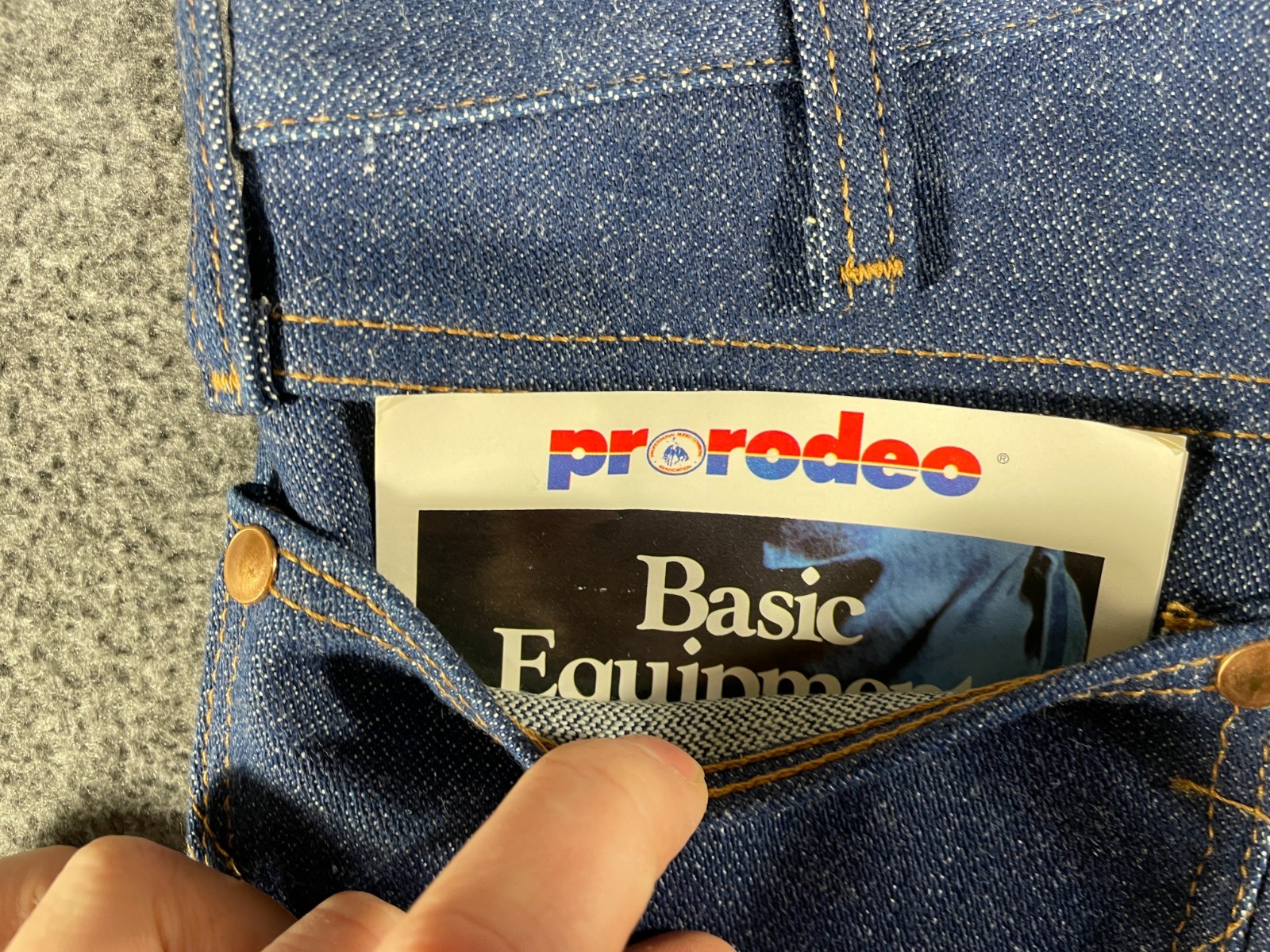 Vintage Wrangler Jeans Mens 28×32 90’s Deadstock Cowboy Cut 13MWZ Made in USA OG