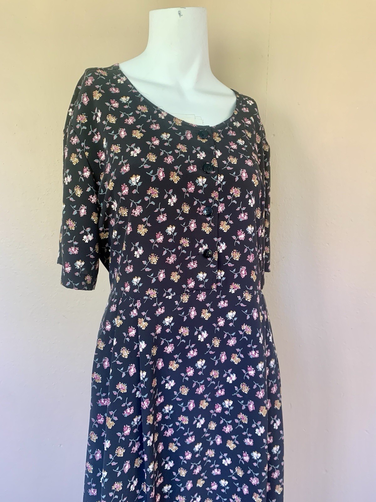 Vintage 90’s Black Floral Button Up MIDI Dress | Babydoll Maxi Dress w Waist Tie