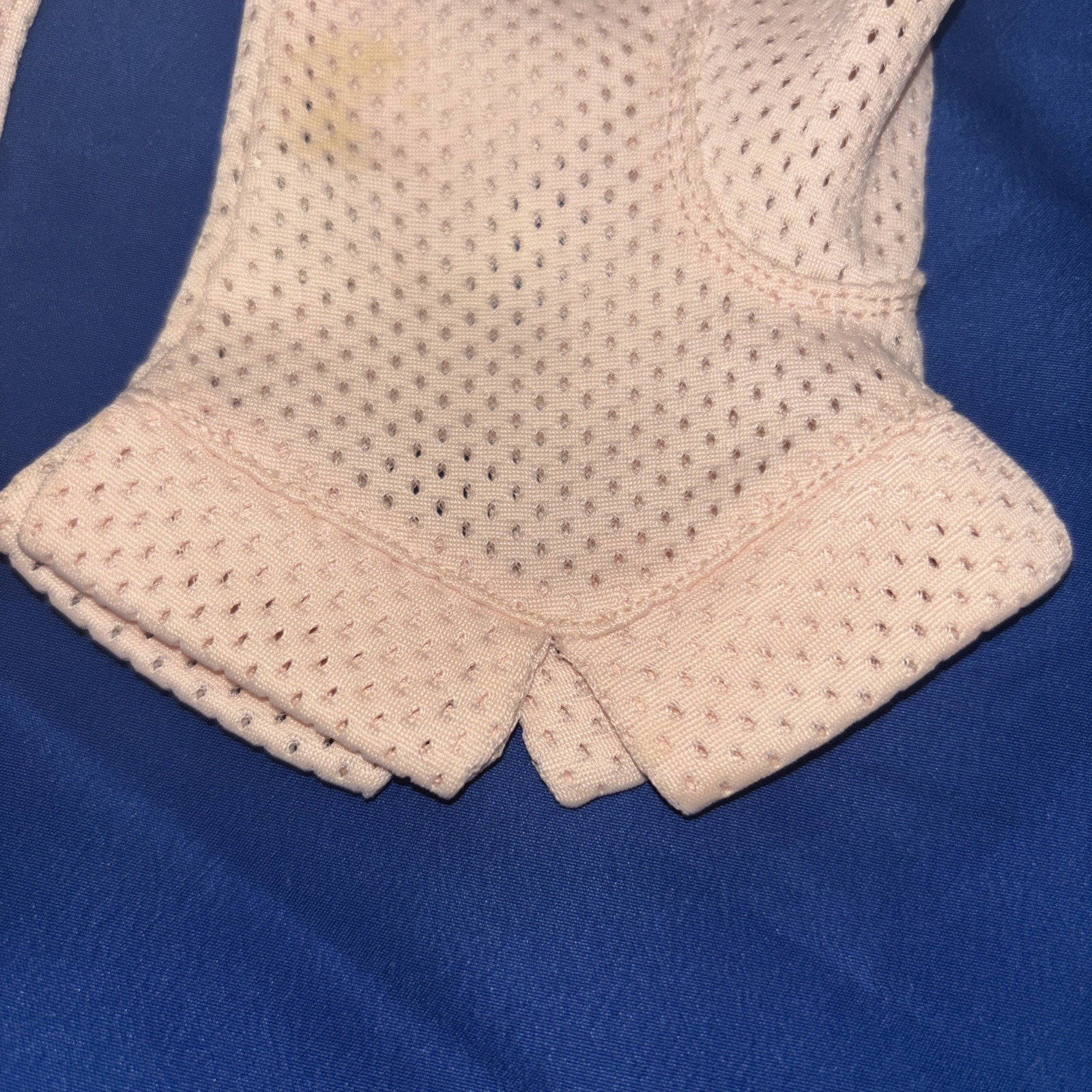 Vintage Ladies Gloves – Peach Nylon Mesh – ? 1940/50s? size 61/2 Keyser
