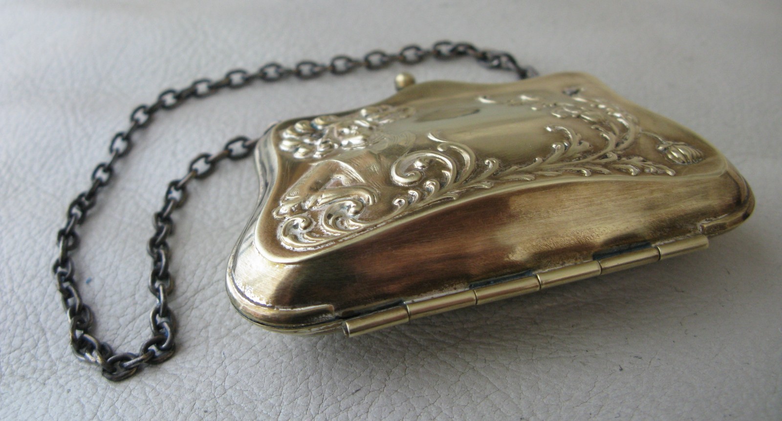 Antique Art Nouveau Woman Silver Metal Floral Lilly Blue Lining Card Case Purse