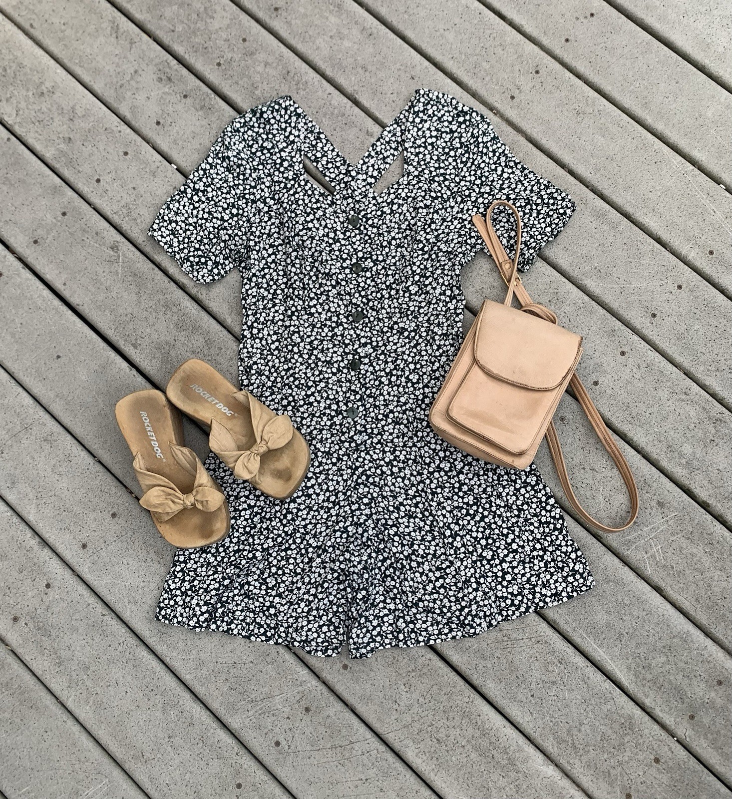 Vintage 90s Floral Button Up Romper | Y2K Pastel Short Sleeve Playsuit