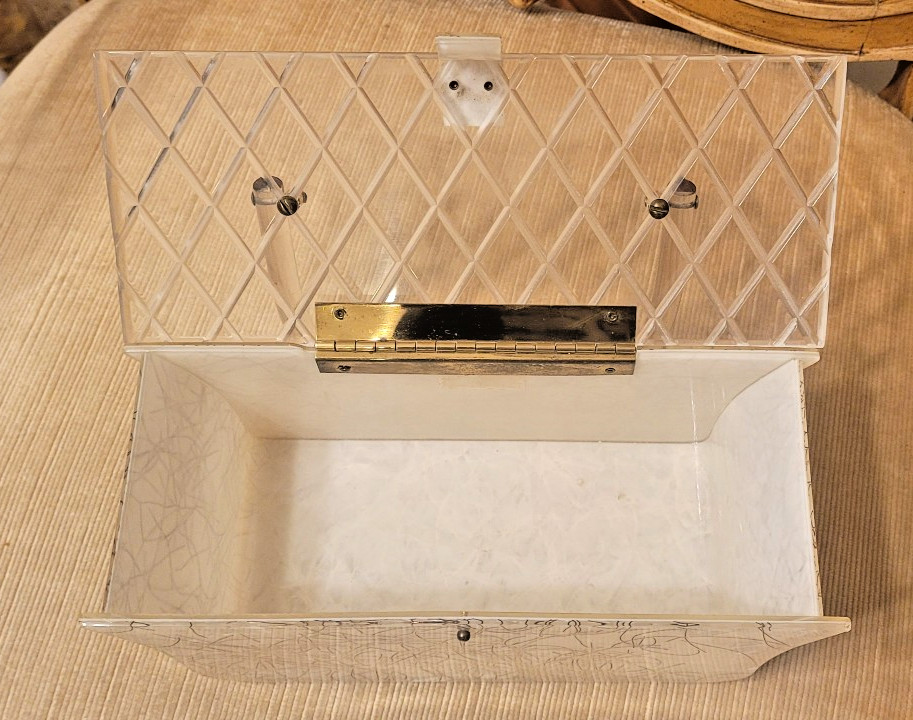 Vintage lucite purse Pattern gold line geometrics & clear top with handle