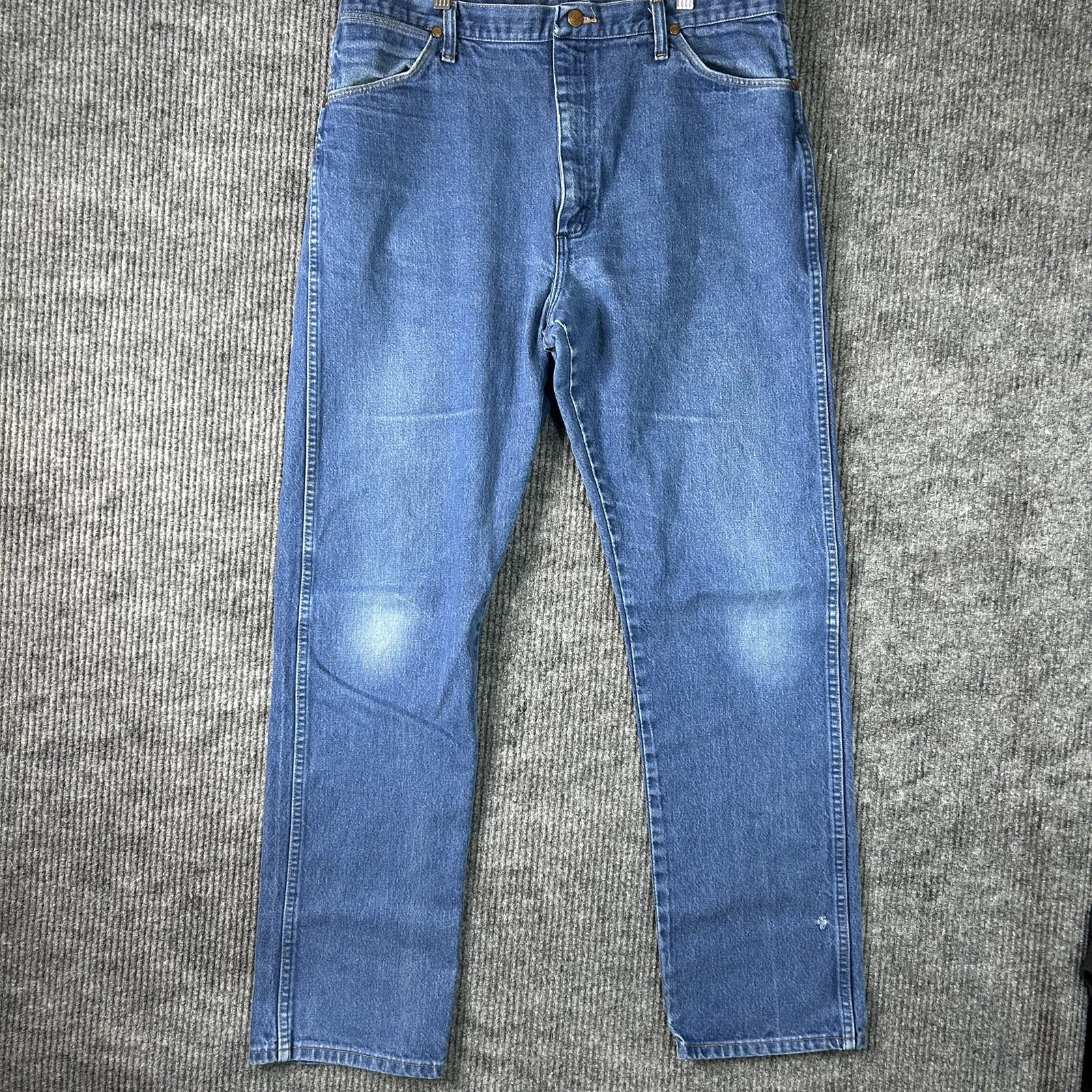 Vintage Wrangler 13MWZ Jeans Men’s 38/34 Cowboy Cut Straight Blue Made In USA