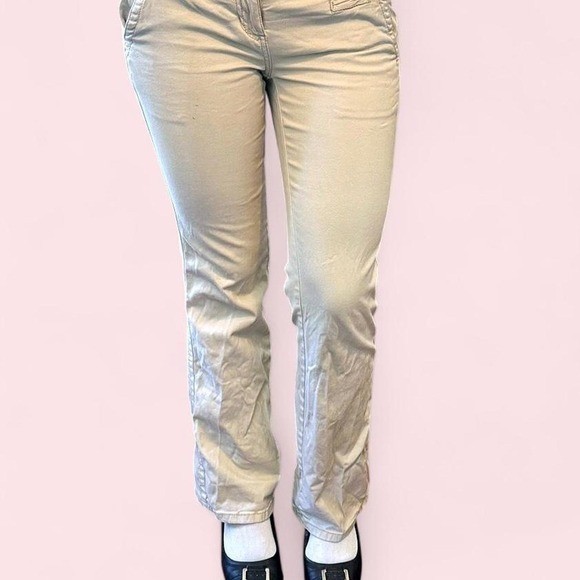 VINTAGE Y2K Aeropostale cream low rise flare pants 🤍