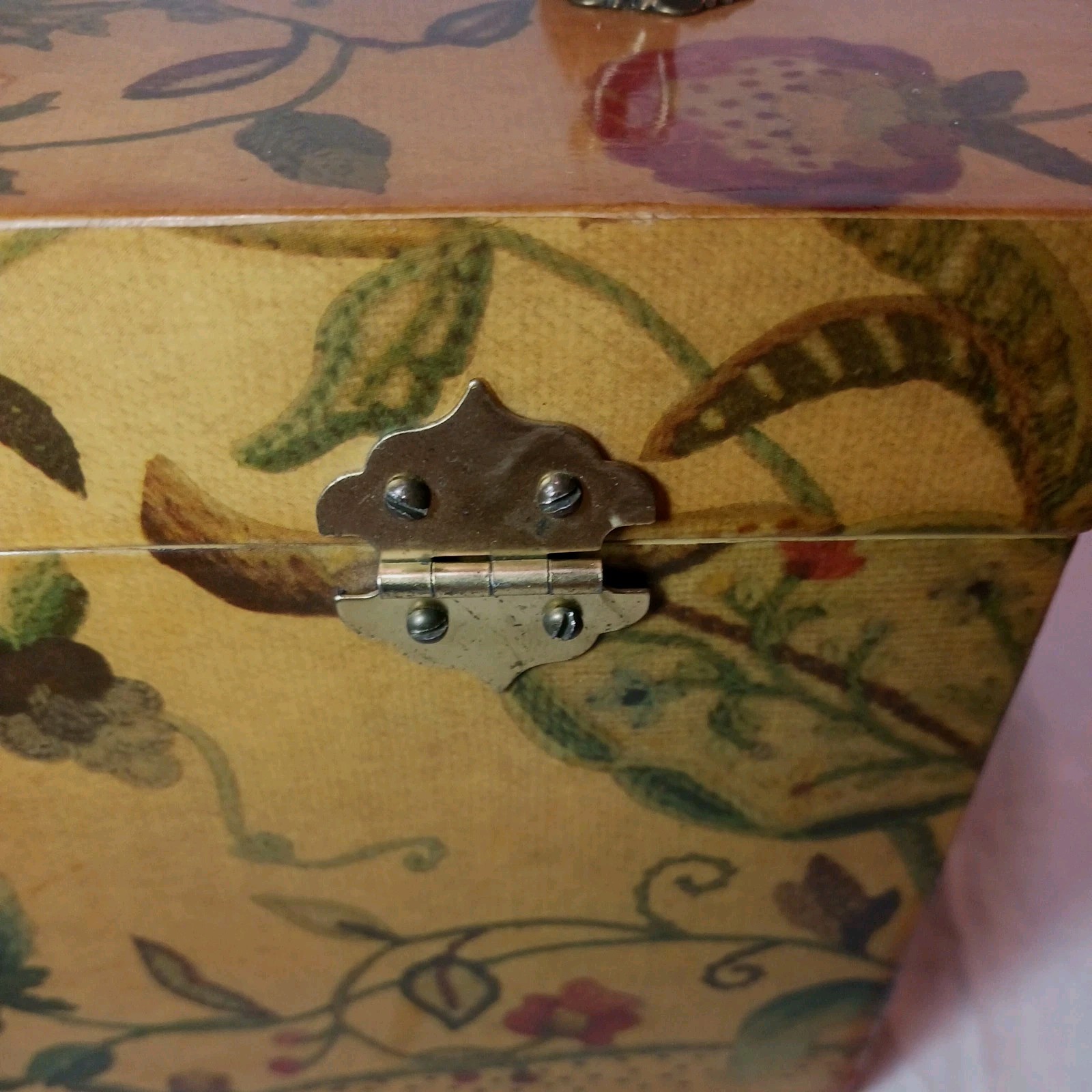Vintage Wooden Handbag Purse Velvet Lined w Mirror Jewelry Box Makeup Case
