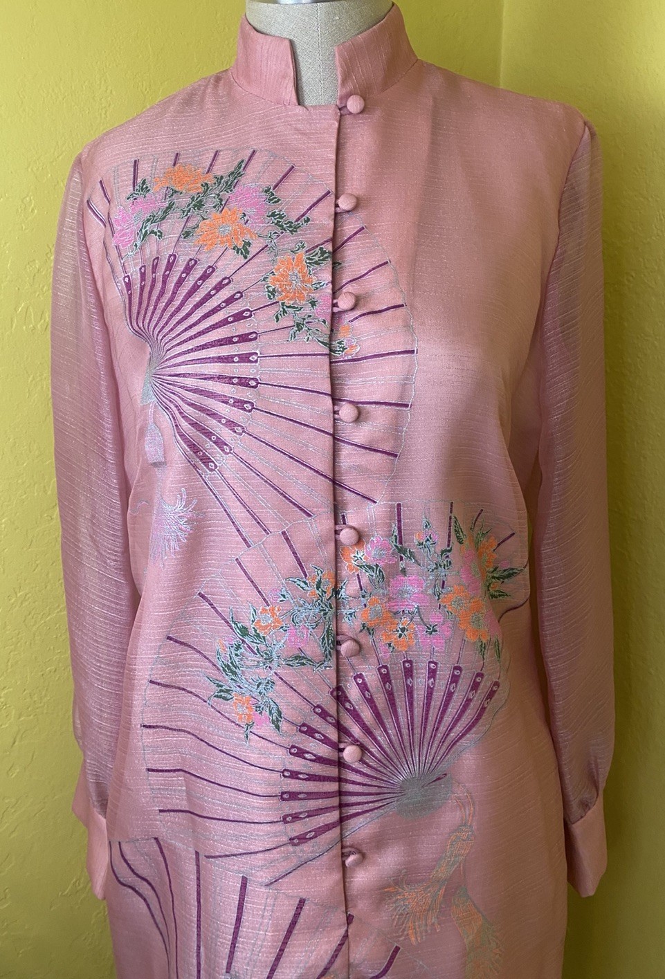 Vintage 60s 70s Alfred Shaheen Pink Fan Print Hostess Shift Dress Sheer Sleeve