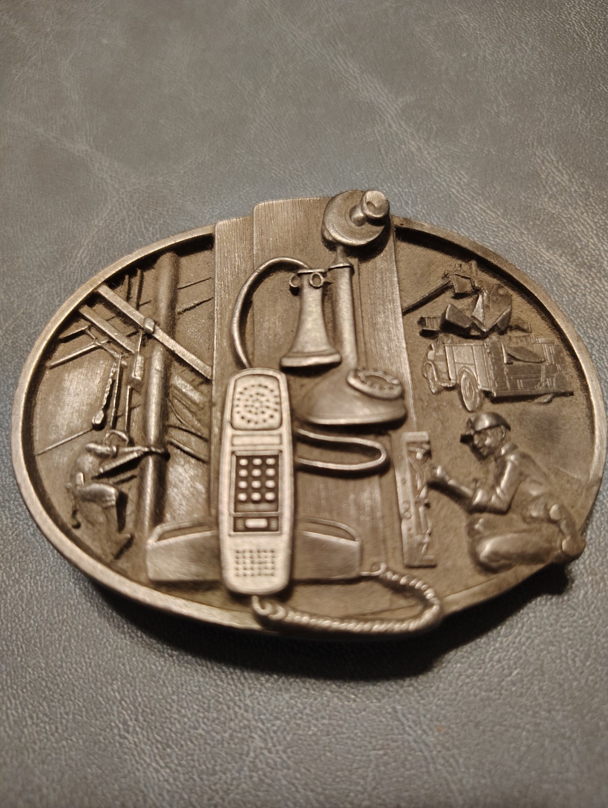 Vintage 1988 Pewter Siskiyou Communications Telephone Belt Buckle