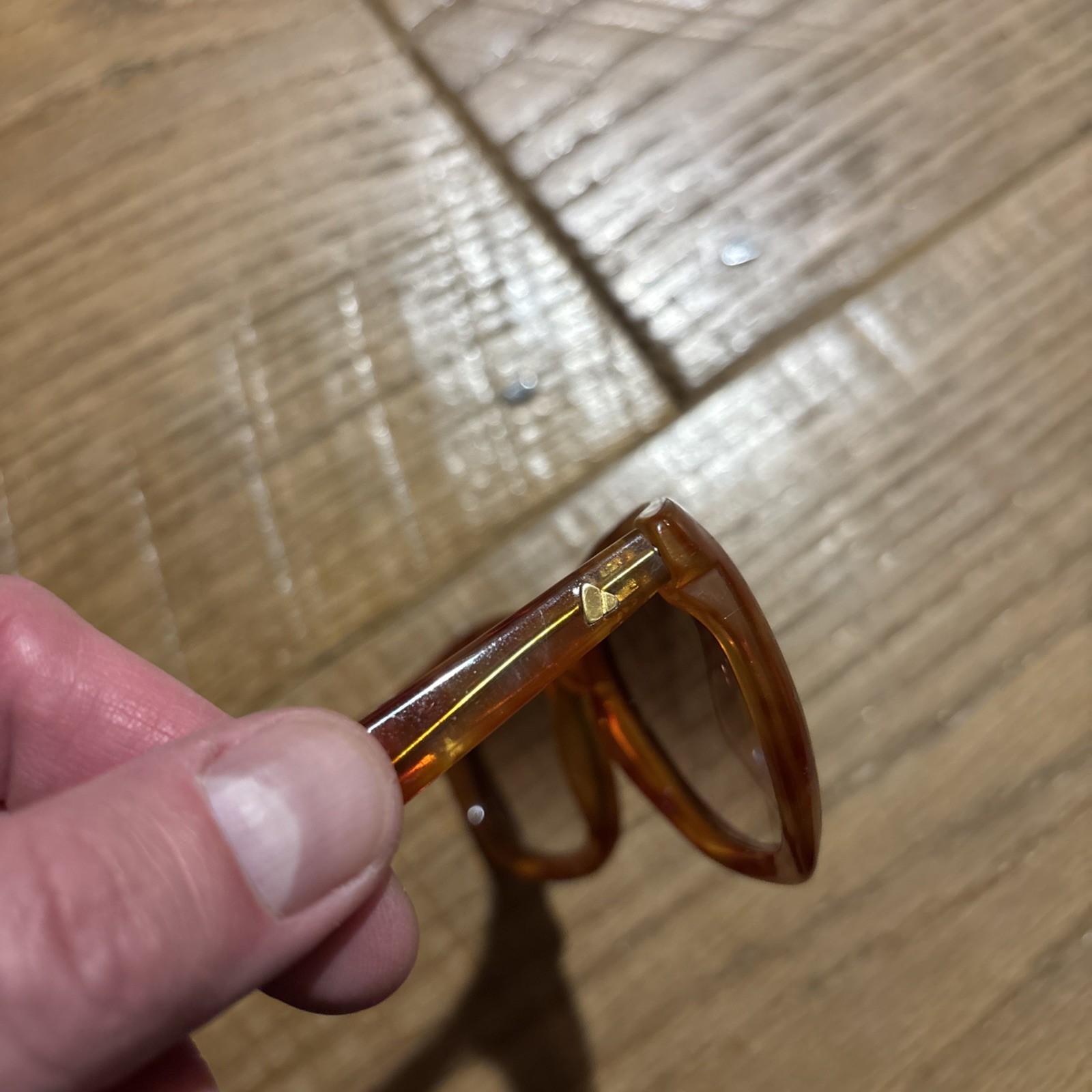 Vintage Liz Claiborne Tortoise Sunglasses Made In Japan