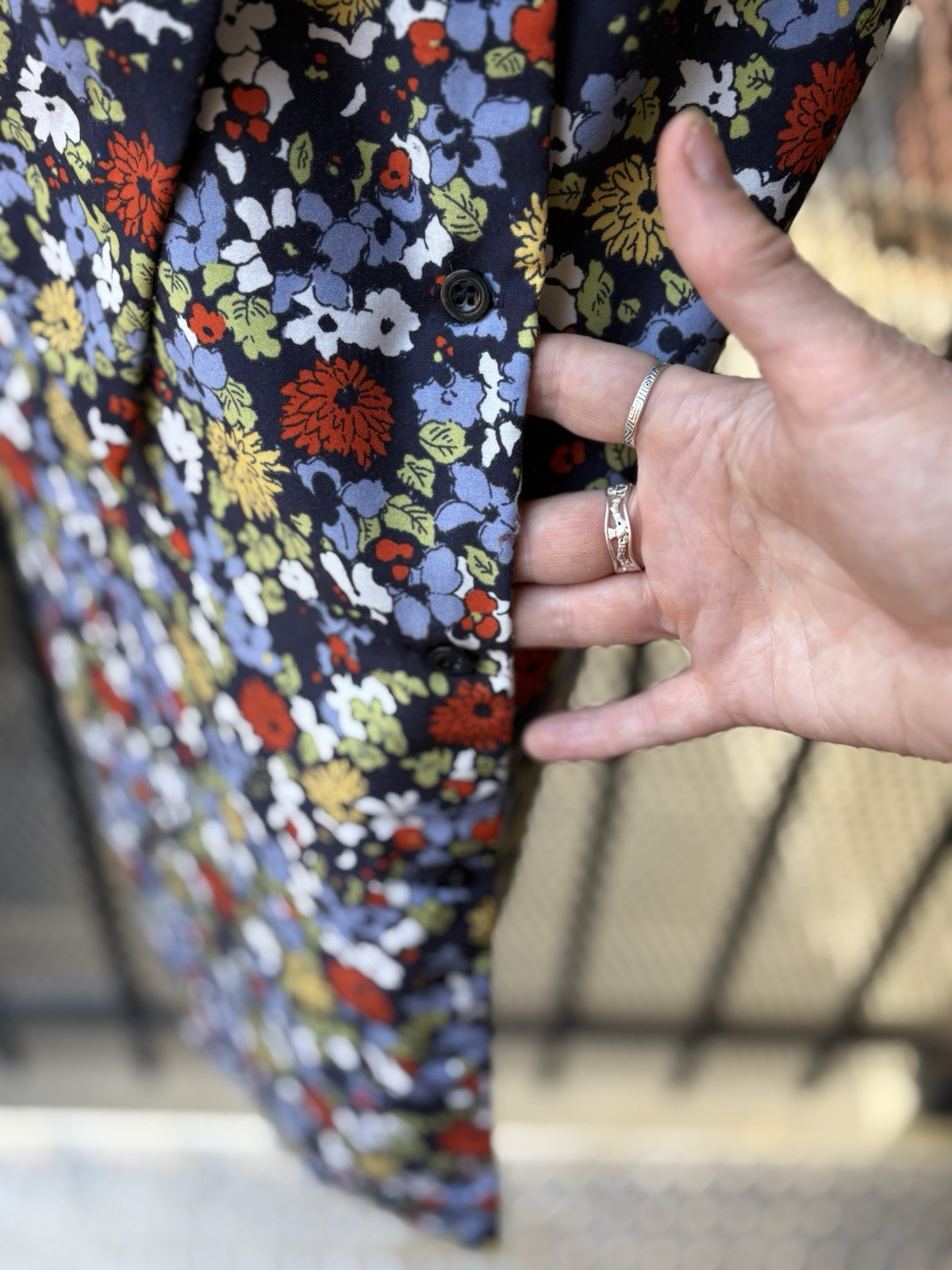 Vintage Volup Plus Handmade 1960s Floral Shirtdress with Matching Fabric Belt!